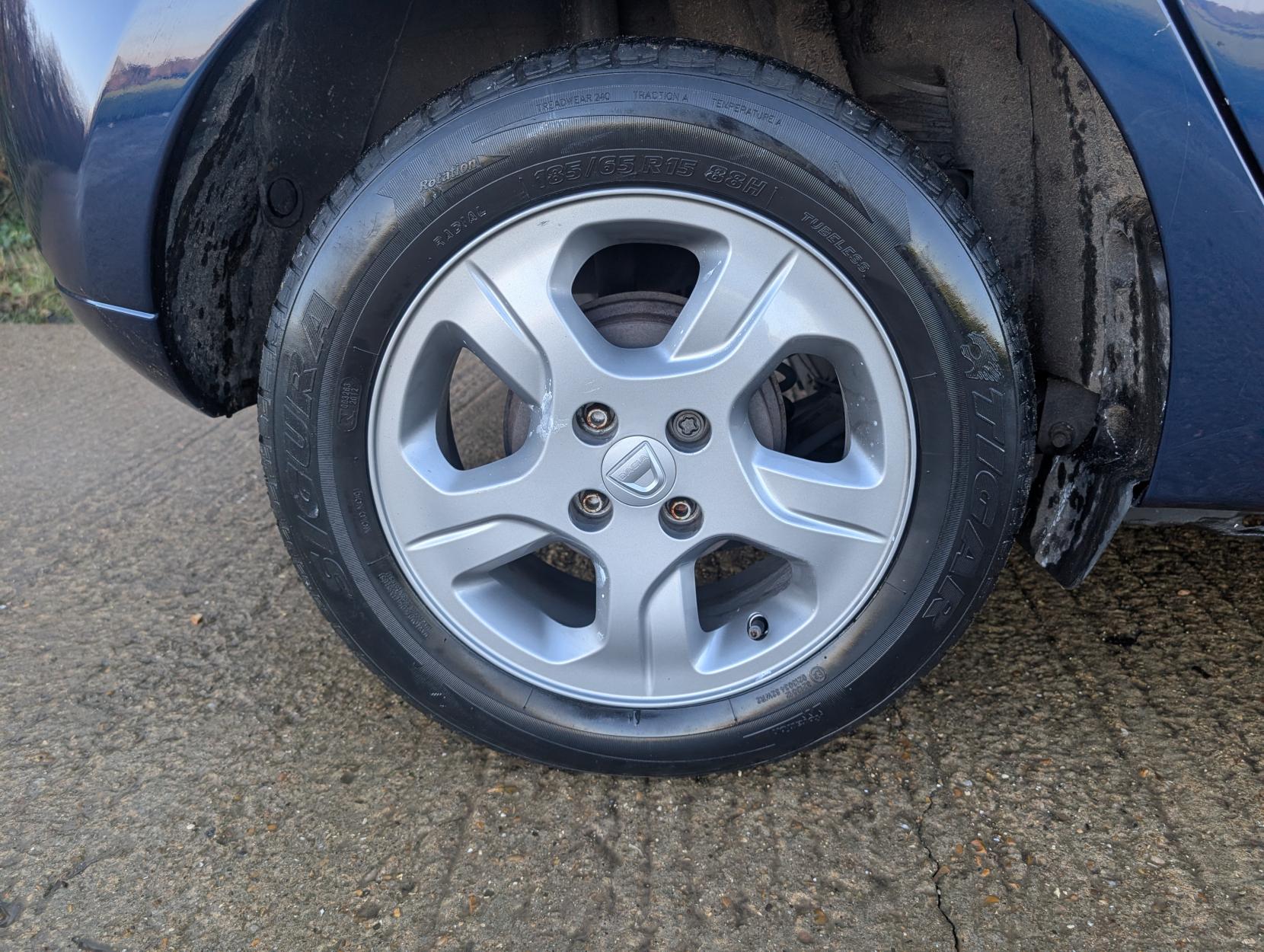 Dacia Sandero 0.9 TCe Laureate Prime Hatchback 5dr Petrol Manual Euro 6 (s/s) (90 ps)