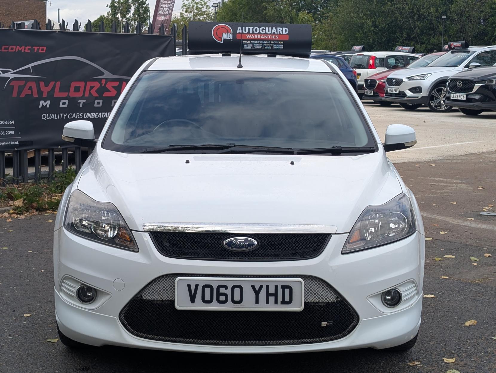 Ford Focus 1.8 Zetec S Hatchback 3dr Petrol Manual (167 g/km, 123 bhp)