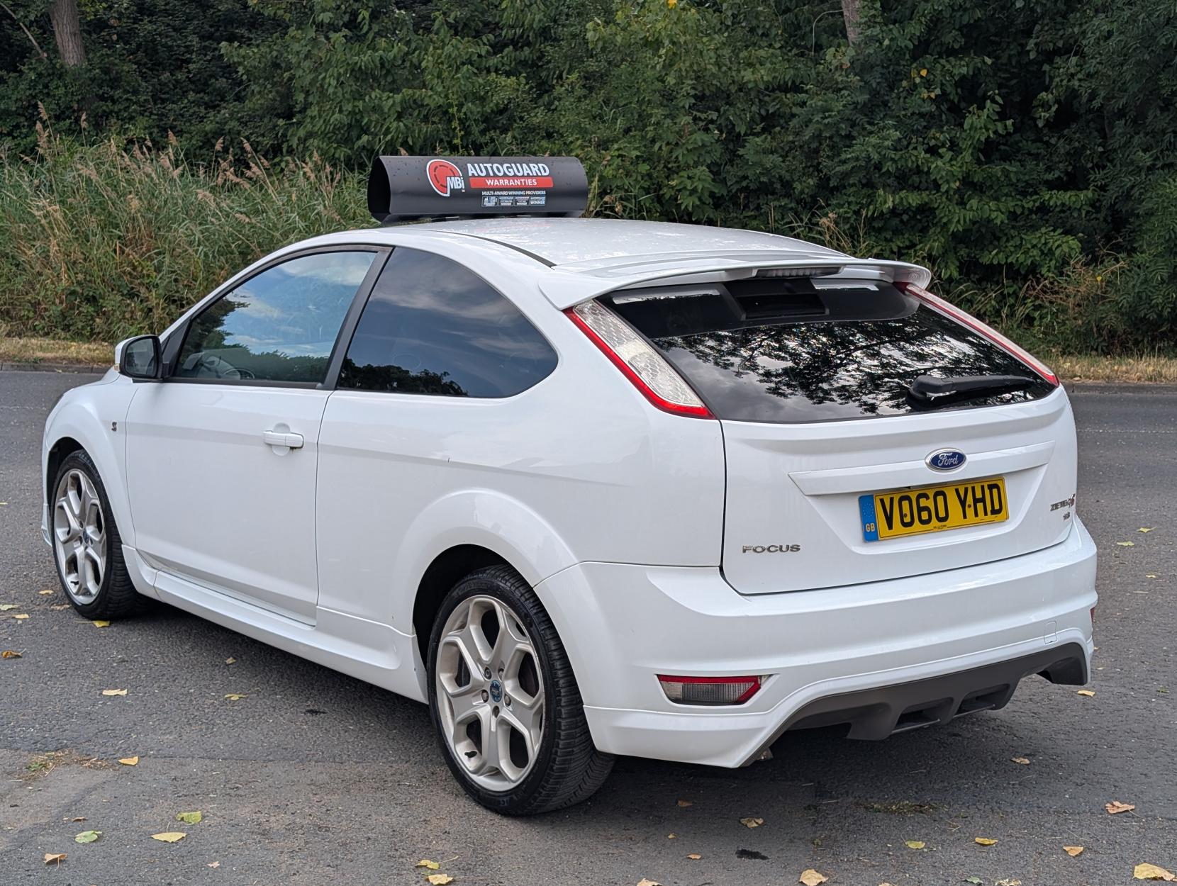 Ford Focus 1.8 Zetec S Hatchback 3dr Petrol Manual (167 g/km, 123 bhp)