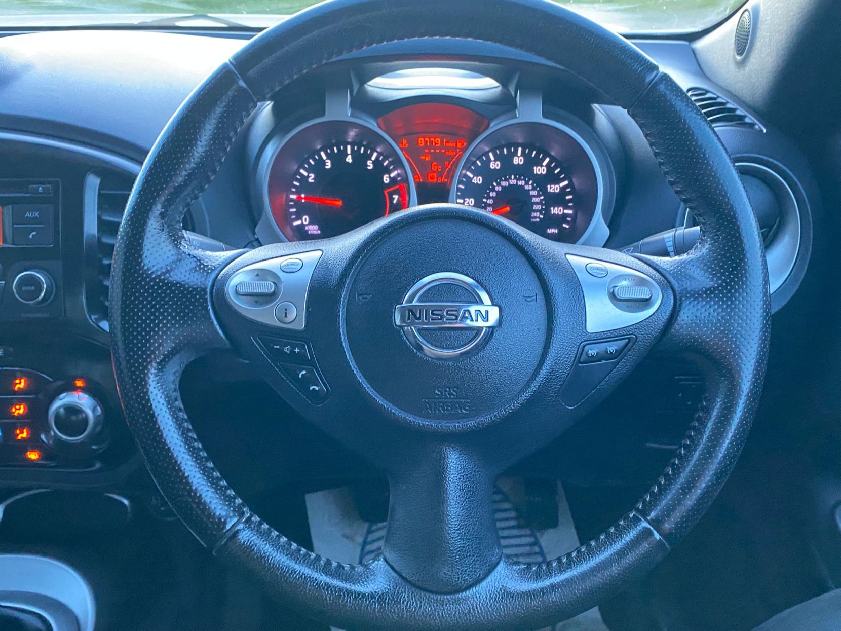 Nissan Juke 1.6 Acenta SUV 5dr Petrol Manual Euro 5 (s/s) (117 ps)