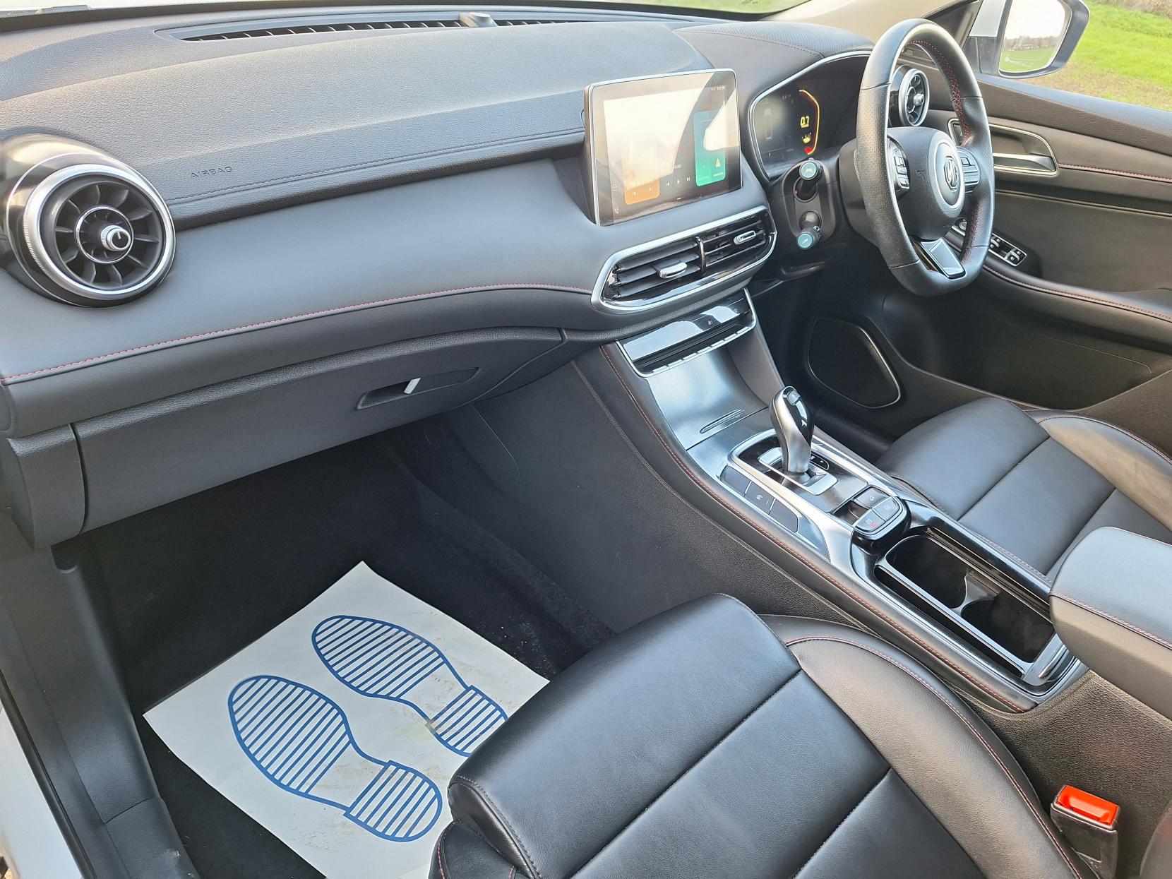 MG MG HS 1.5 T-GDI SE SUV 5dr Petrol DCT Euro 6 (s/s) (162 ps)