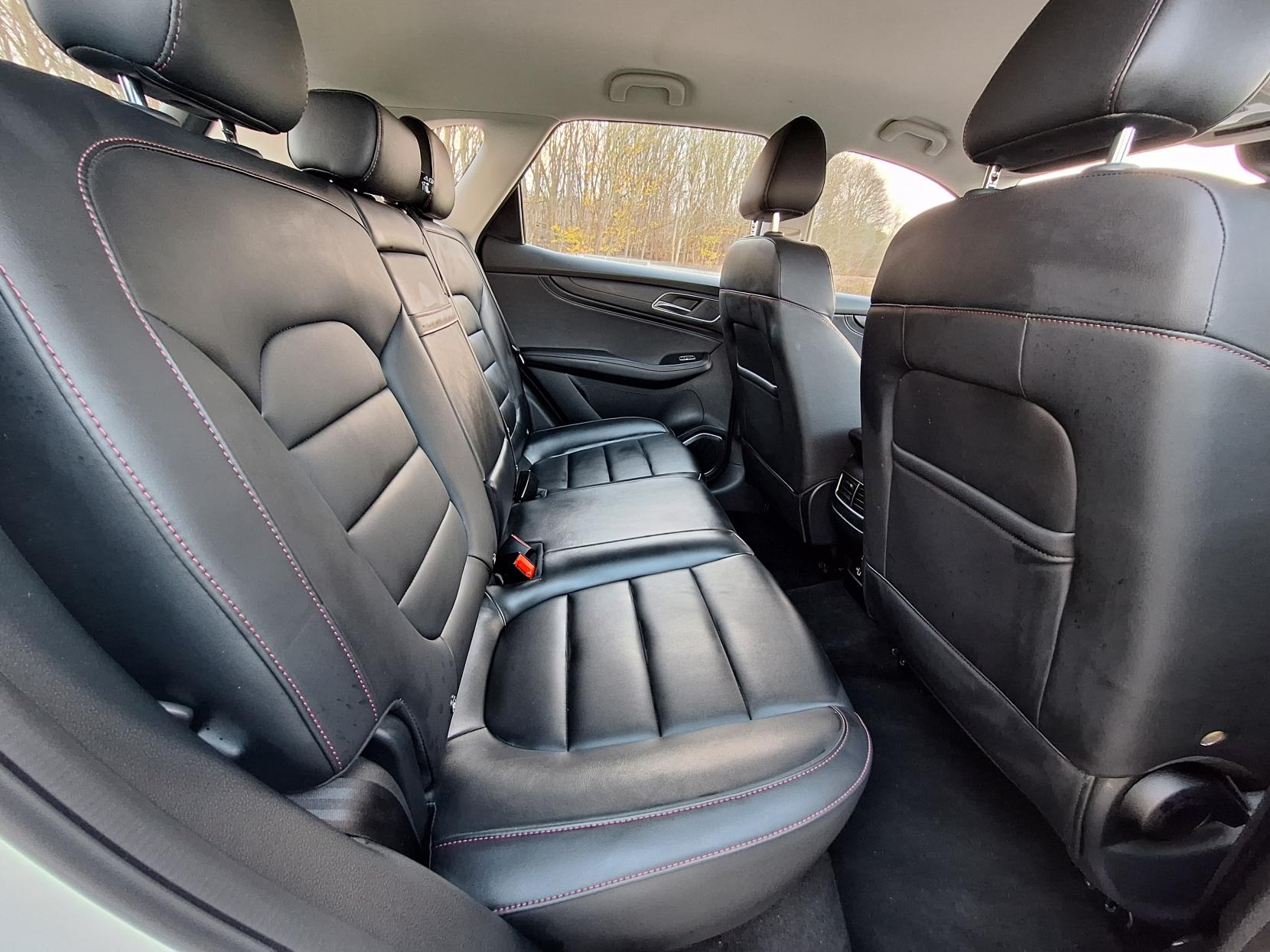 MG MG HS 1.5 T-GDI SE SUV 5dr Petrol DCT Euro 6 (s/s) (162 ps)