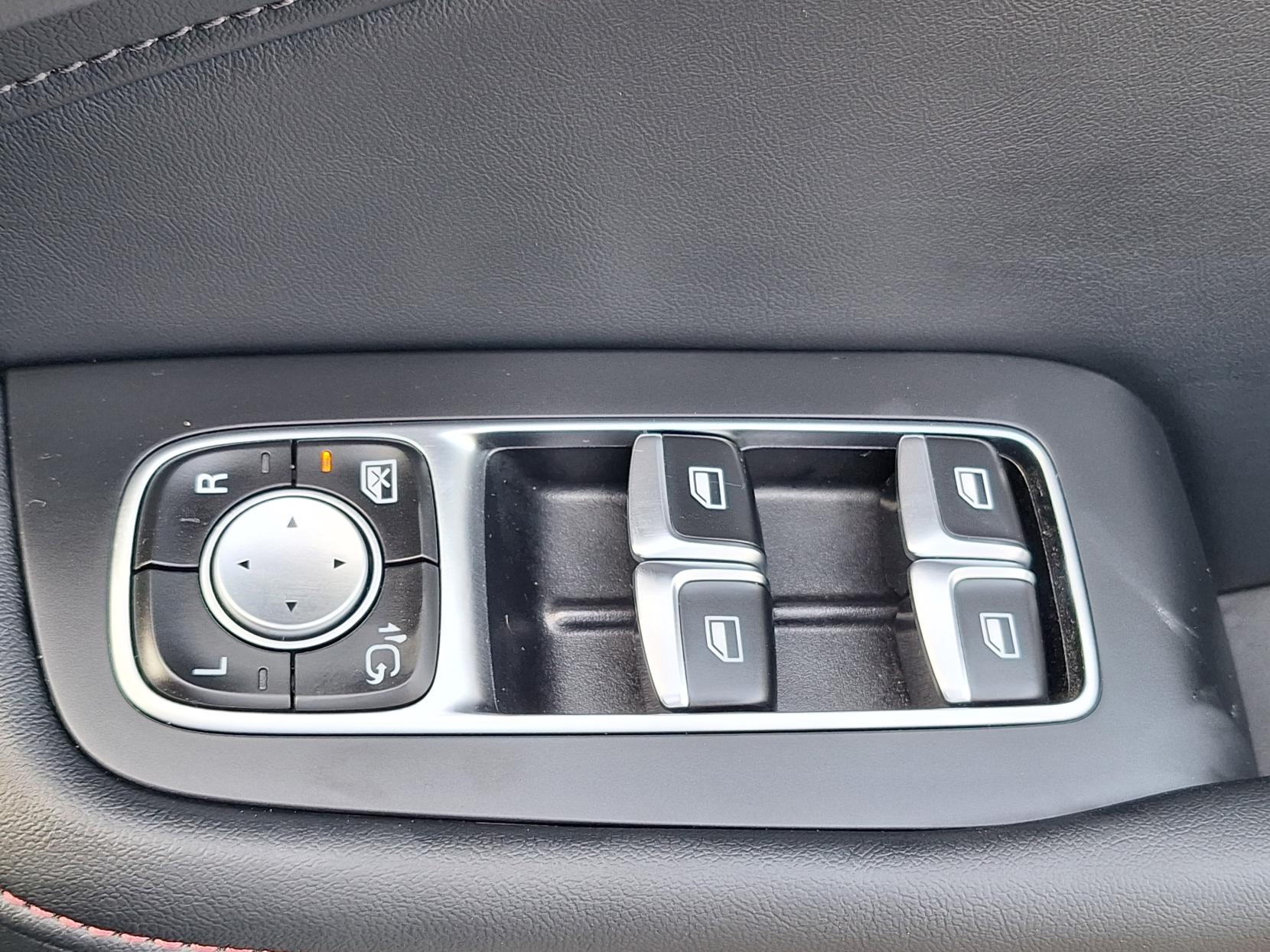 MG MG HS 1.5 T-GDI SE SUV 5dr Petrol DCT Euro 6 (s/s) (162 ps)