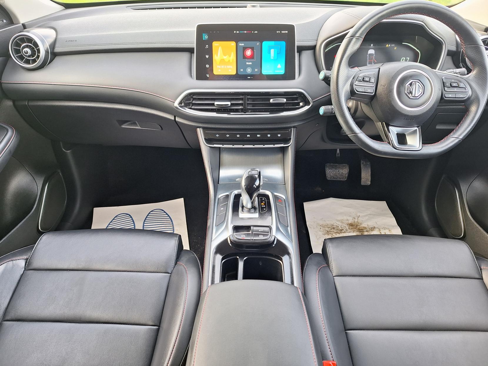 MG MG HS 1.5 T-GDI SE SUV 5dr Petrol DCT Euro 6 (s/s) (162 ps)