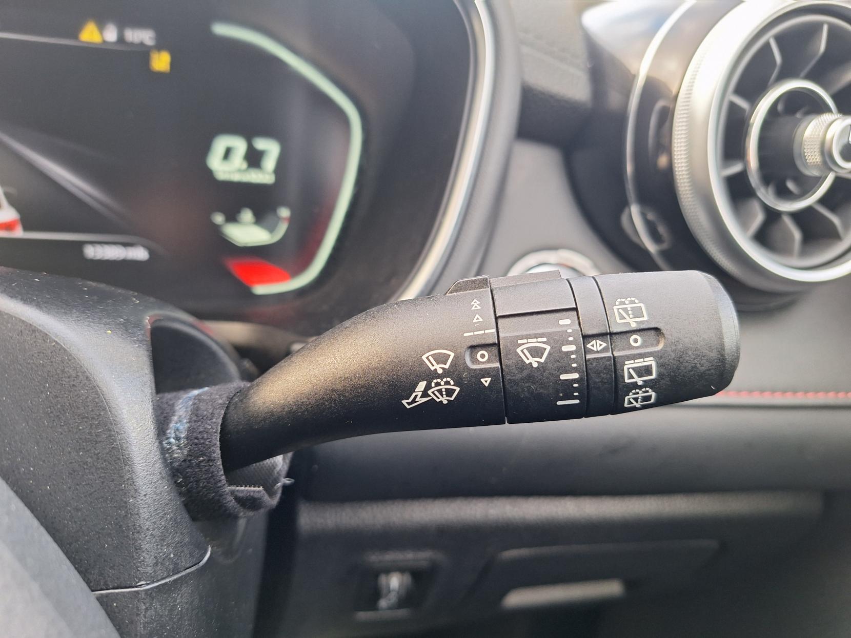 MG MG HS 1.5 T-GDI SE SUV 5dr Petrol DCT Euro 6 (s/s) (162 ps)