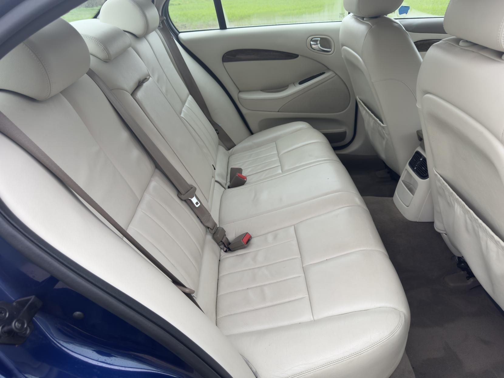 Jaguar S-Type 2.5 V6 Saloon 4dr Petrol Automatic (249 g/km, 201 bhp)