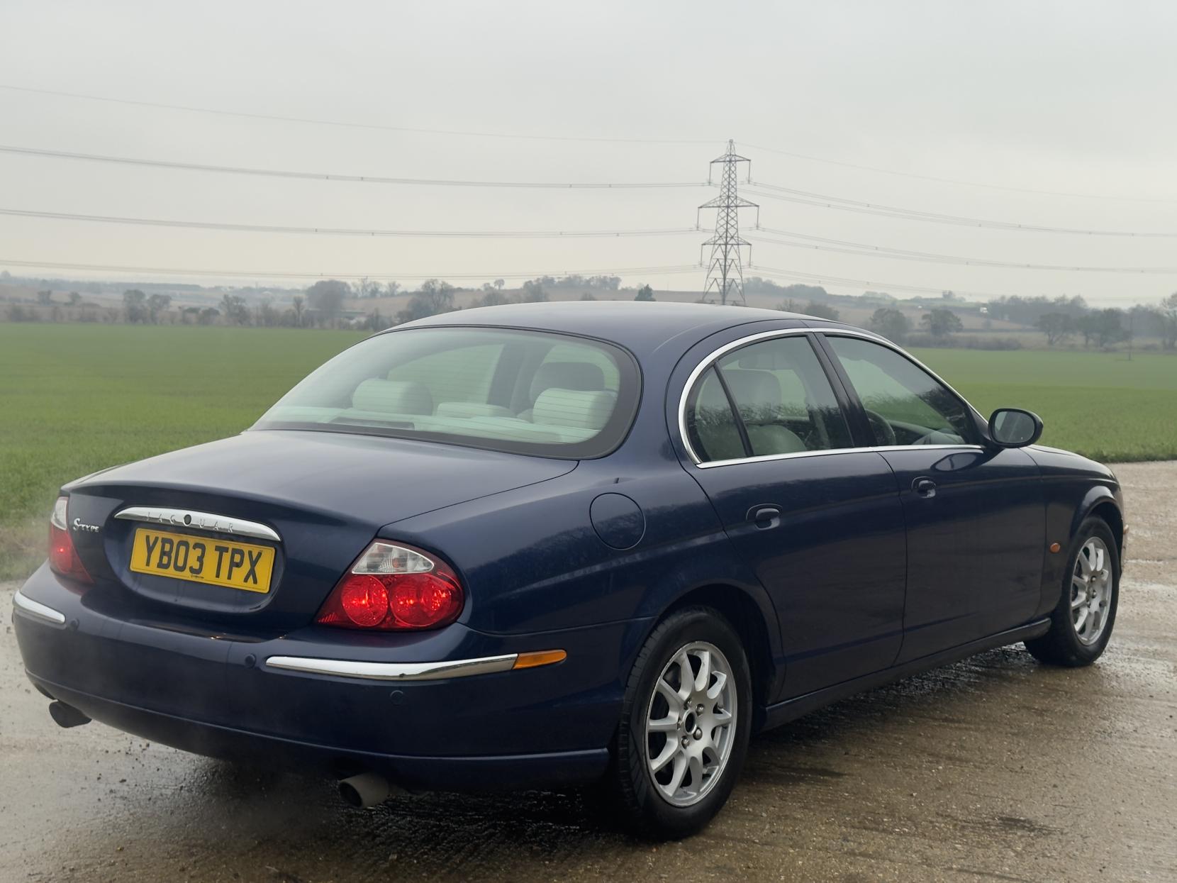 Jaguar S-Type 2.5 V6 Saloon 4dr Petrol Automatic (249 g/km, 201 bhp)