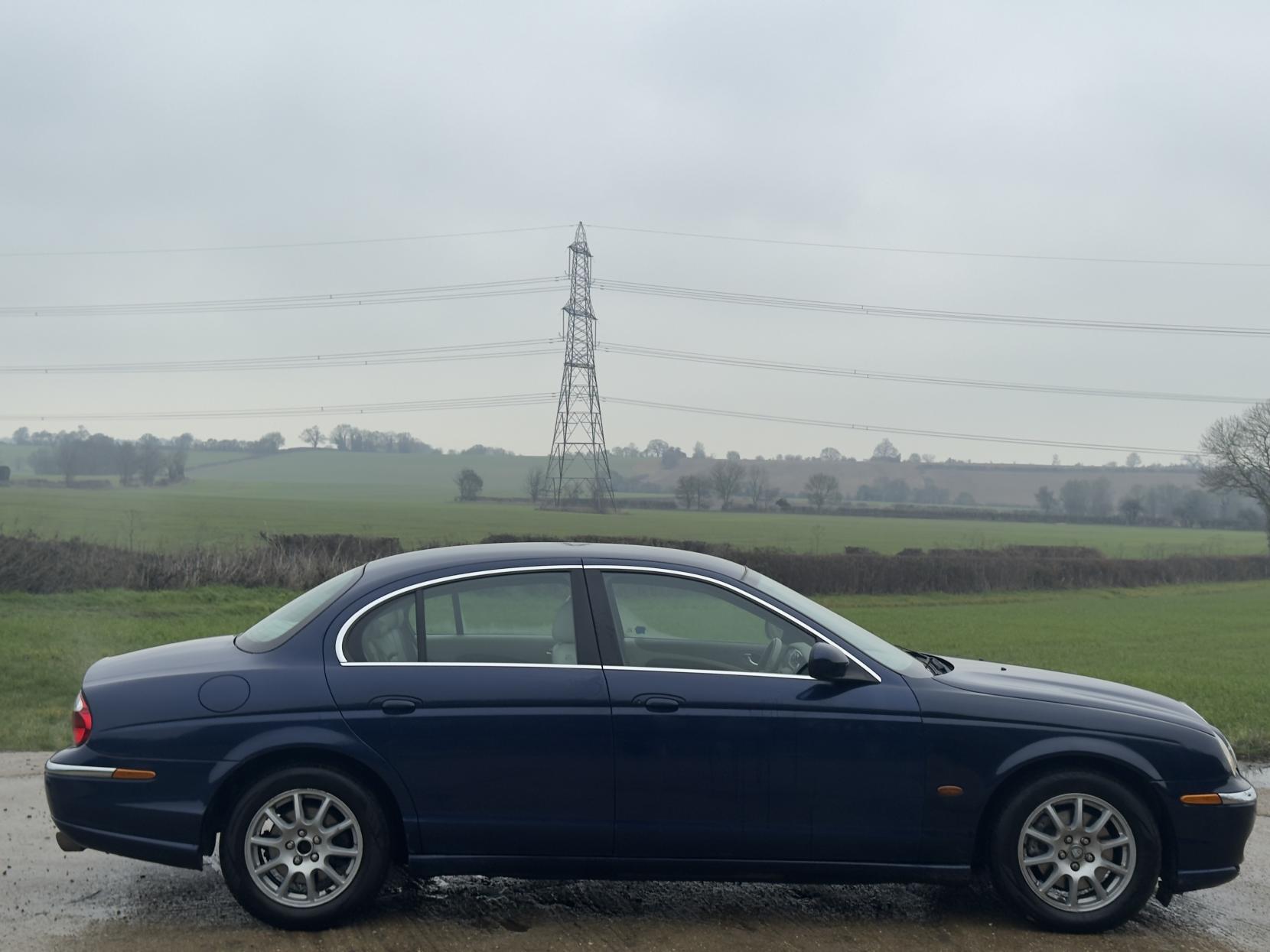 Jaguar S-Type 2.5 V6 Saloon 4dr Petrol Automatic (249 g/km, 201 bhp)