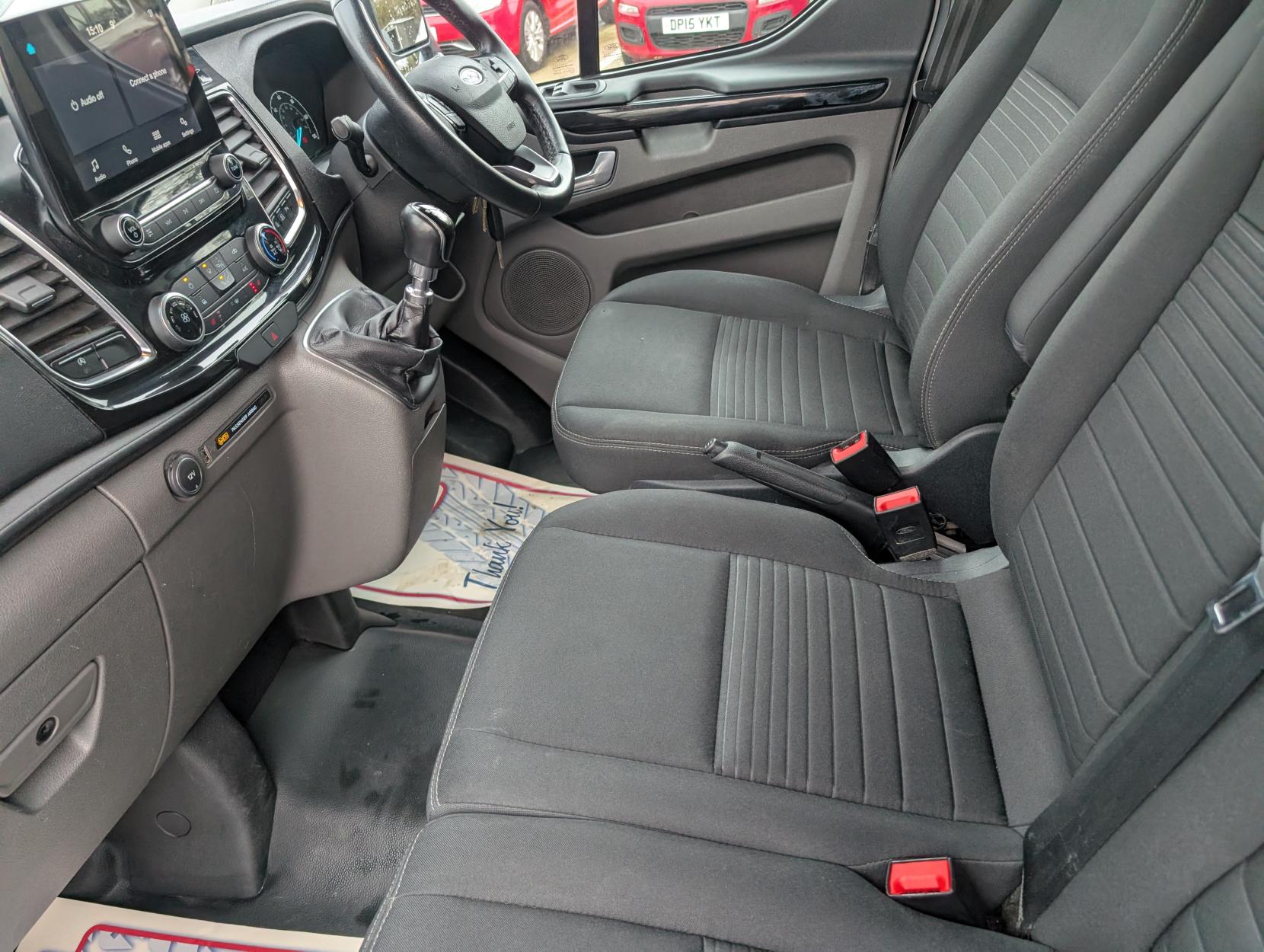 Ford Transit Custom 2.0 300 EcoBlue Limited Panel Van 5dr Diesel Manual L2 H1 Euro 6 (s/s) (130 ps)