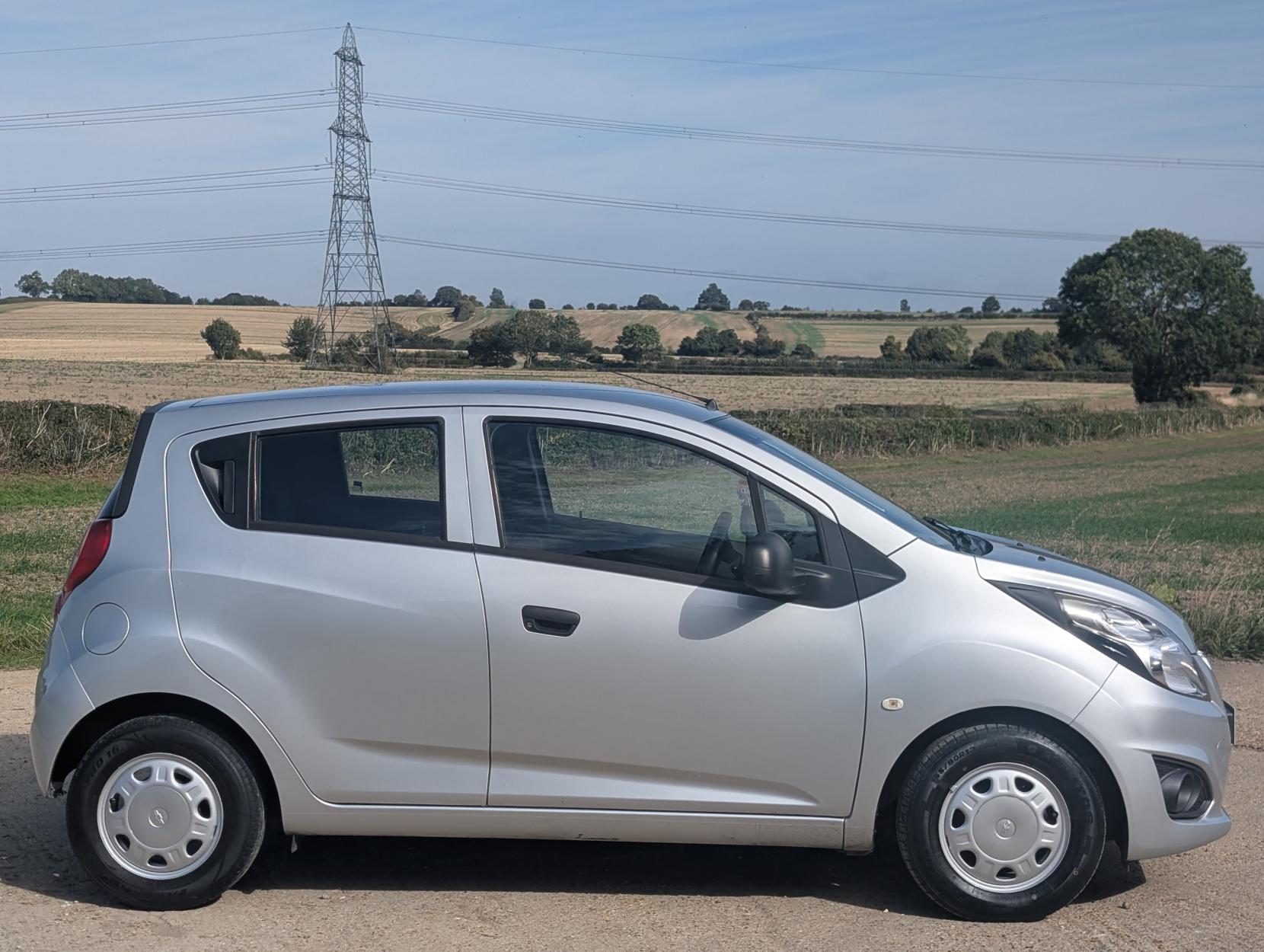 Chevrolet Spark 1.0i LS Hatchback 5dr Petrol Manual Euro 5 (Non a/c) (68 ps)