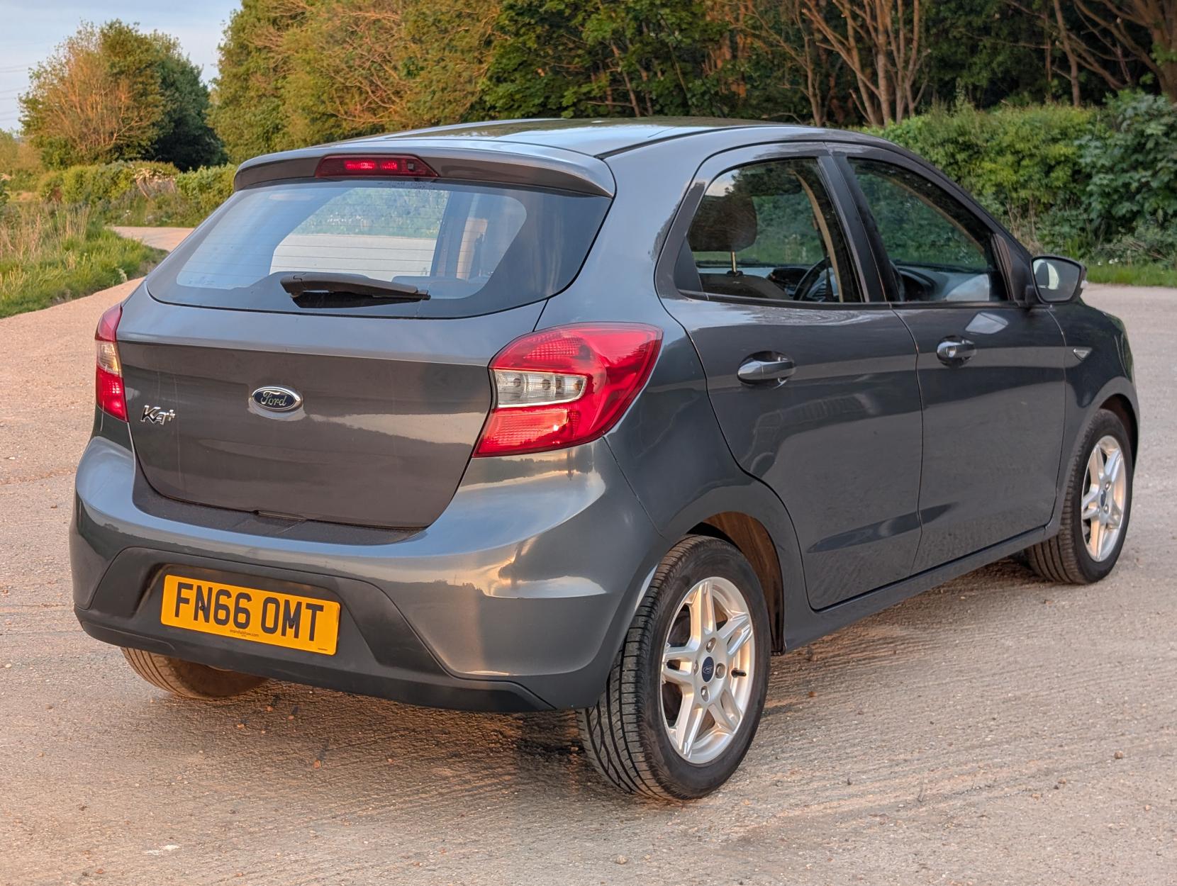 Ford Ka+ 1.2 Ti-VCT Zetec Hatchback 5dr Petrol Manual Euro 6 (70 ps)