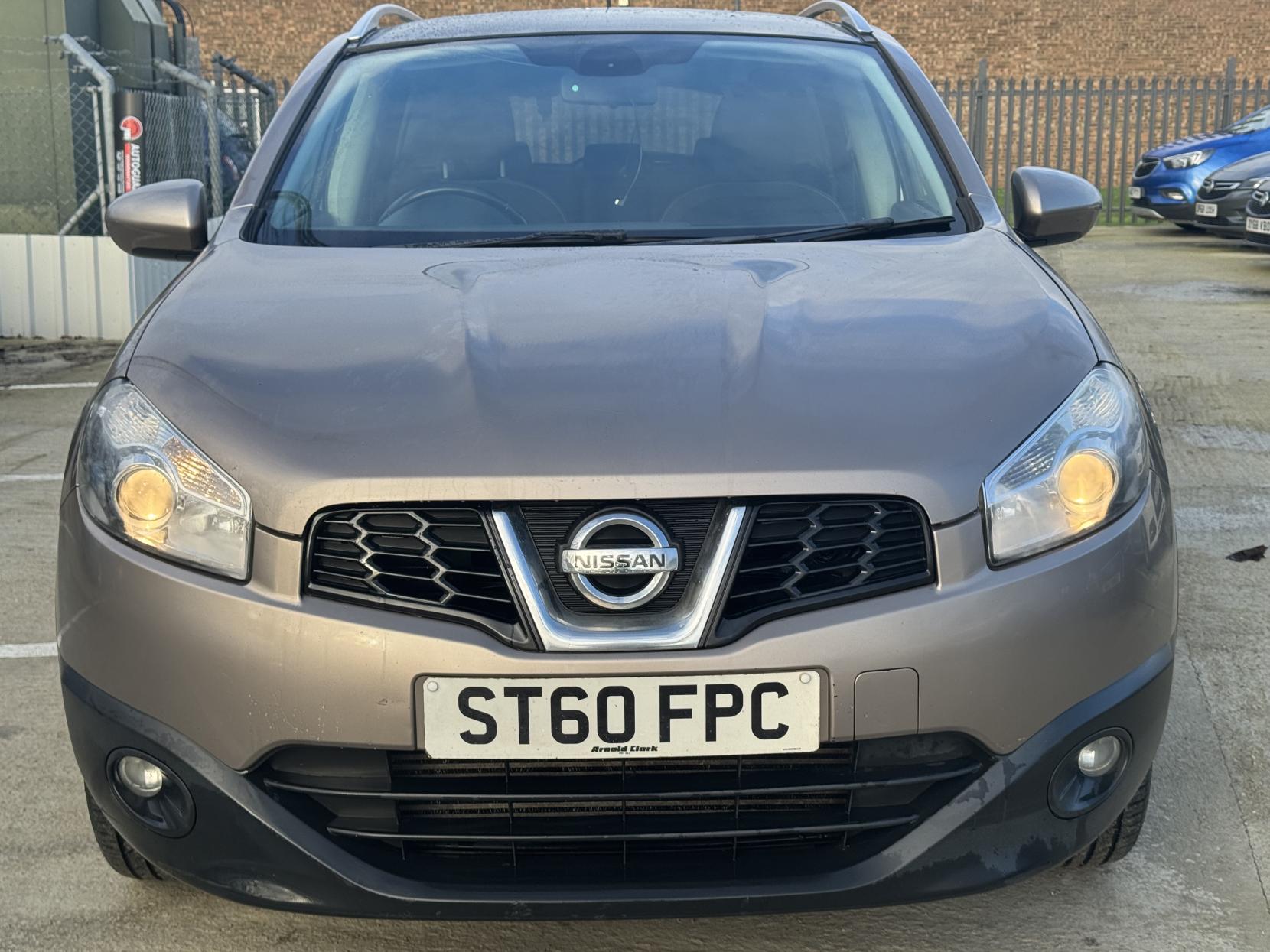 Nissan Qashqai 1.5 dCi n-tec SUV 5dr Diesel Manual 2WD Euro 5 (110 ps)