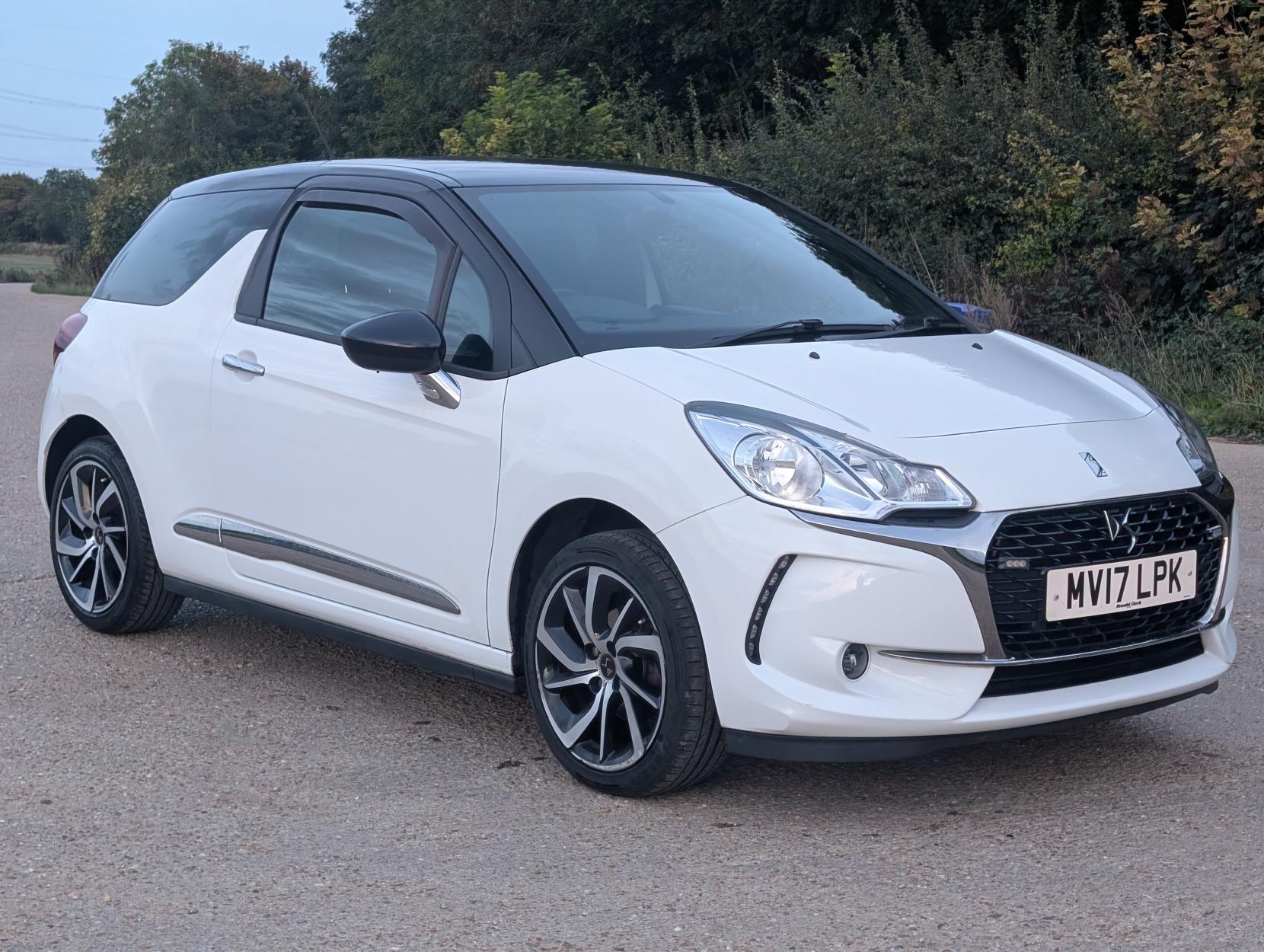 DS AUTOMOBILES DS 3 1.2 PureTech Elegance Hatchback 3dr Petrol Manual Euro 6 (82 ps)