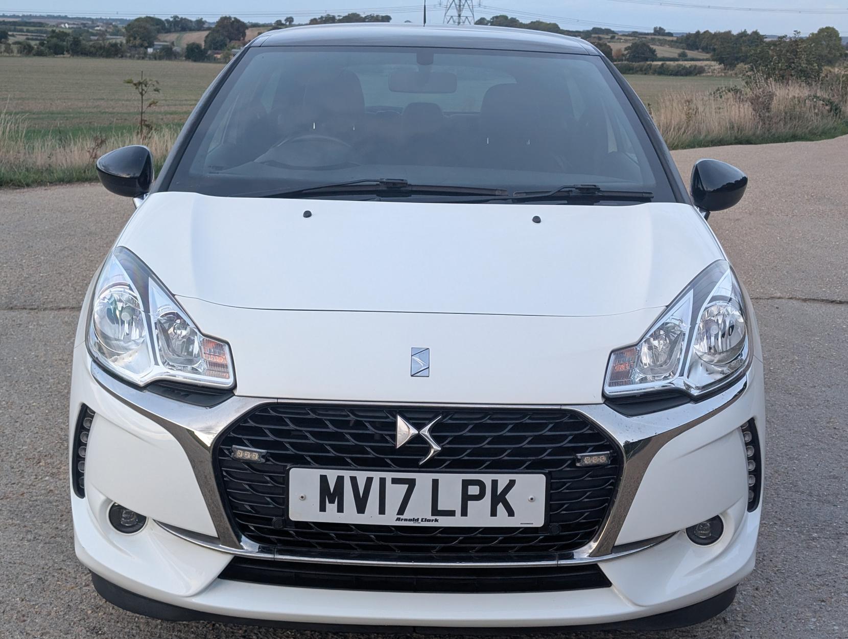 DS AUTOMOBILES DS 3 1.2 PureTech Elegance Hatchback 3dr Petrol Manual Euro 6 (82 ps)