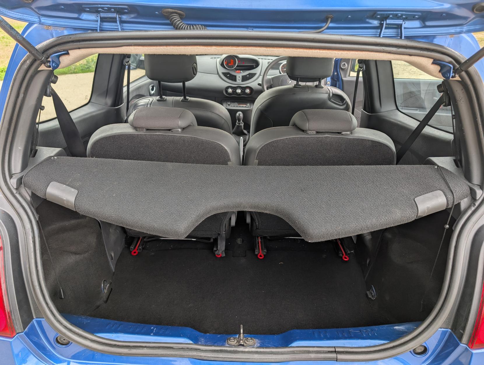 Renault Twingo 1.2 16V Dynamique Hatchback 3dr Petrol Manual Euro 4 (75 ps)
