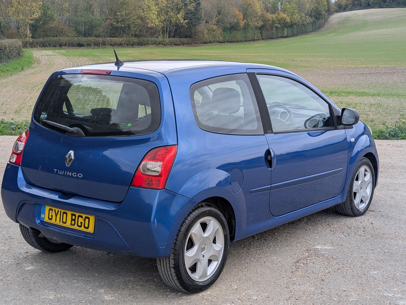 Renault Twingo 1.2 16V Dynamique Hatchback 3dr Petrol Manual Euro 4 (75 ps)