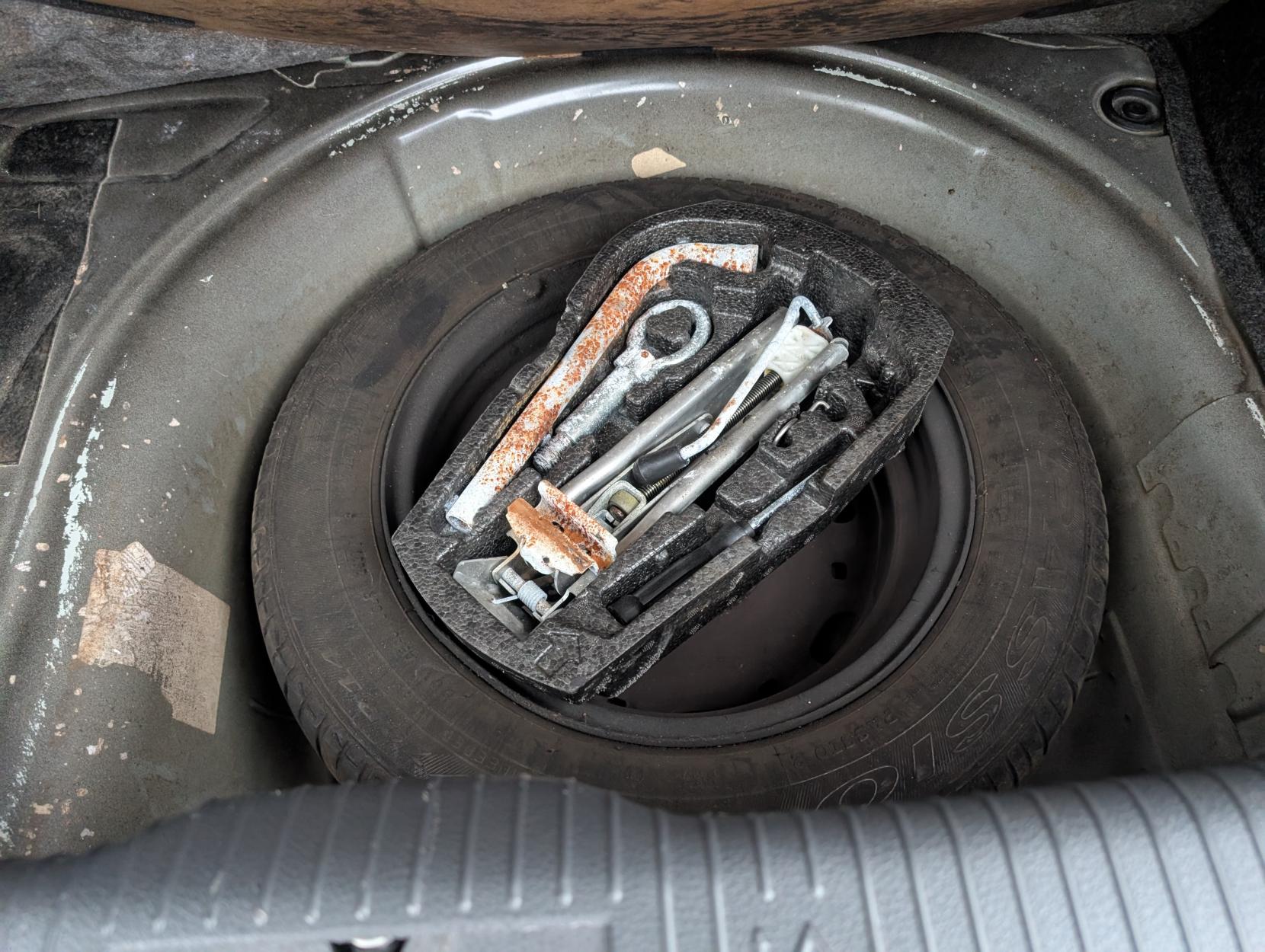 Volkswagen Polo 1.2 E Hatchback 3dr Petrol Manual (138 g/km, 60 bhp)