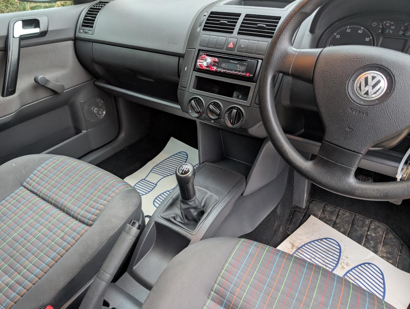 Volkswagen Polo 1.2 E Hatchback 3dr Petrol Manual (138 g/km, 60 bhp)