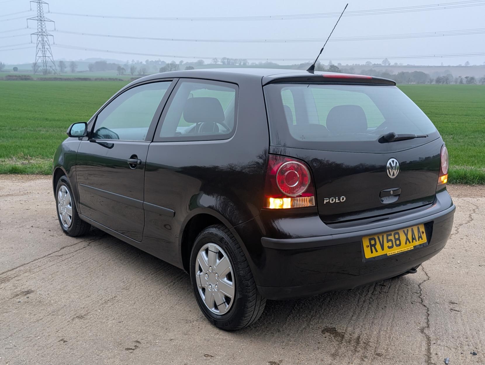 Volkswagen Polo 1.2 E Hatchback 3dr Petrol Manual (138 g/km, 60 bhp)