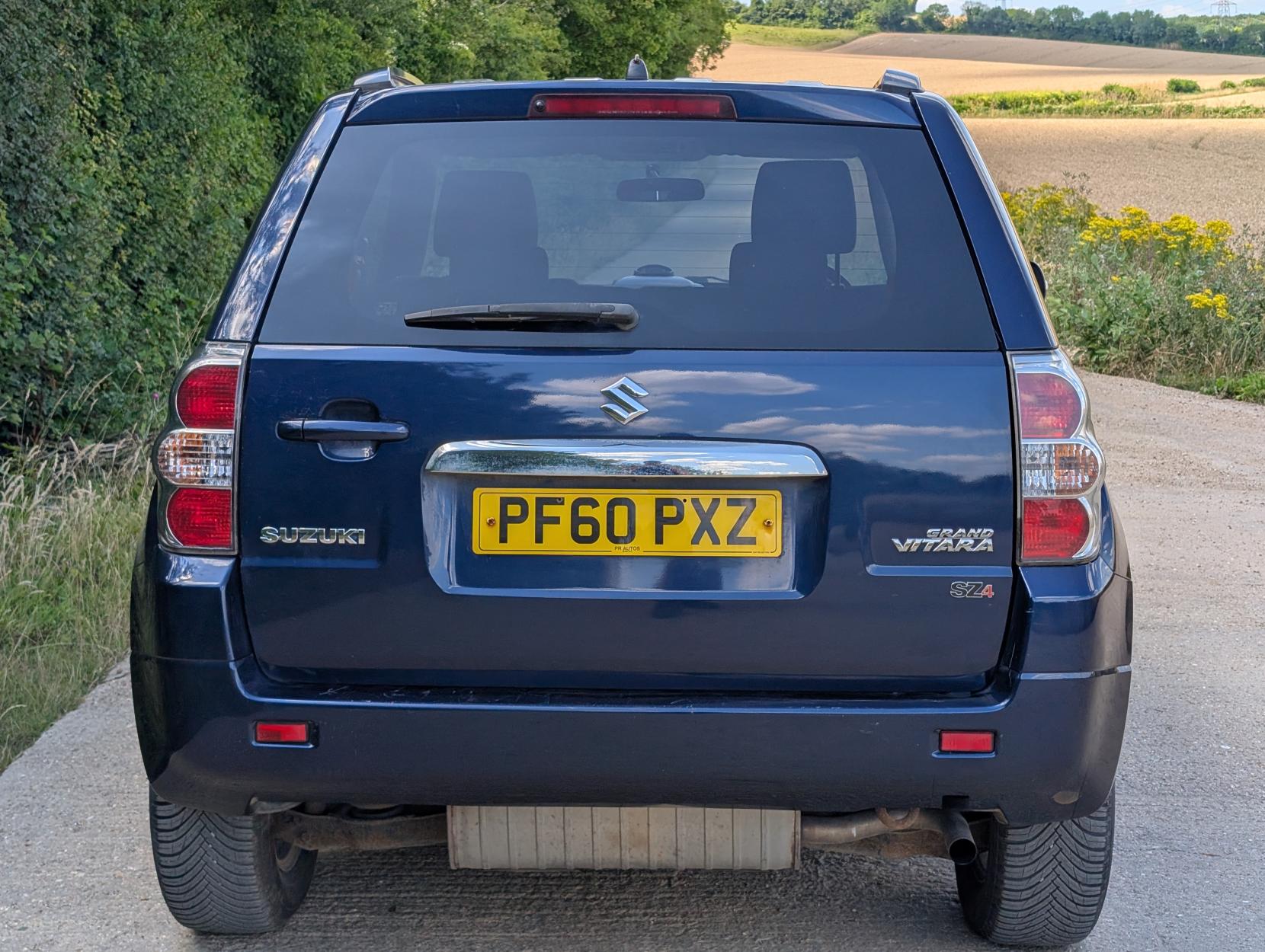 Suzuki Grand Vitara 1.6 VVT SZ4 SUV 3dr Petrol Manual 4WD Euro 5 (106 ps)