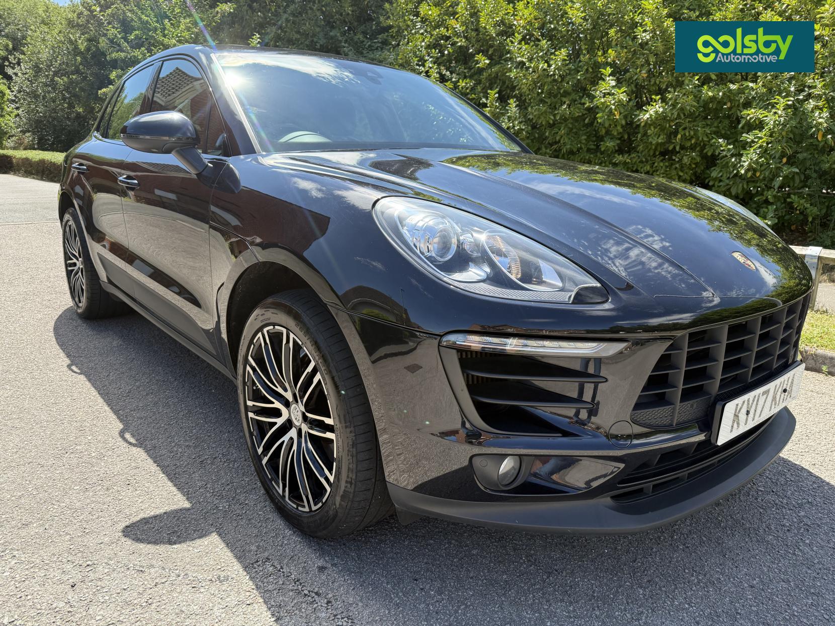 2017 Porsche Macan