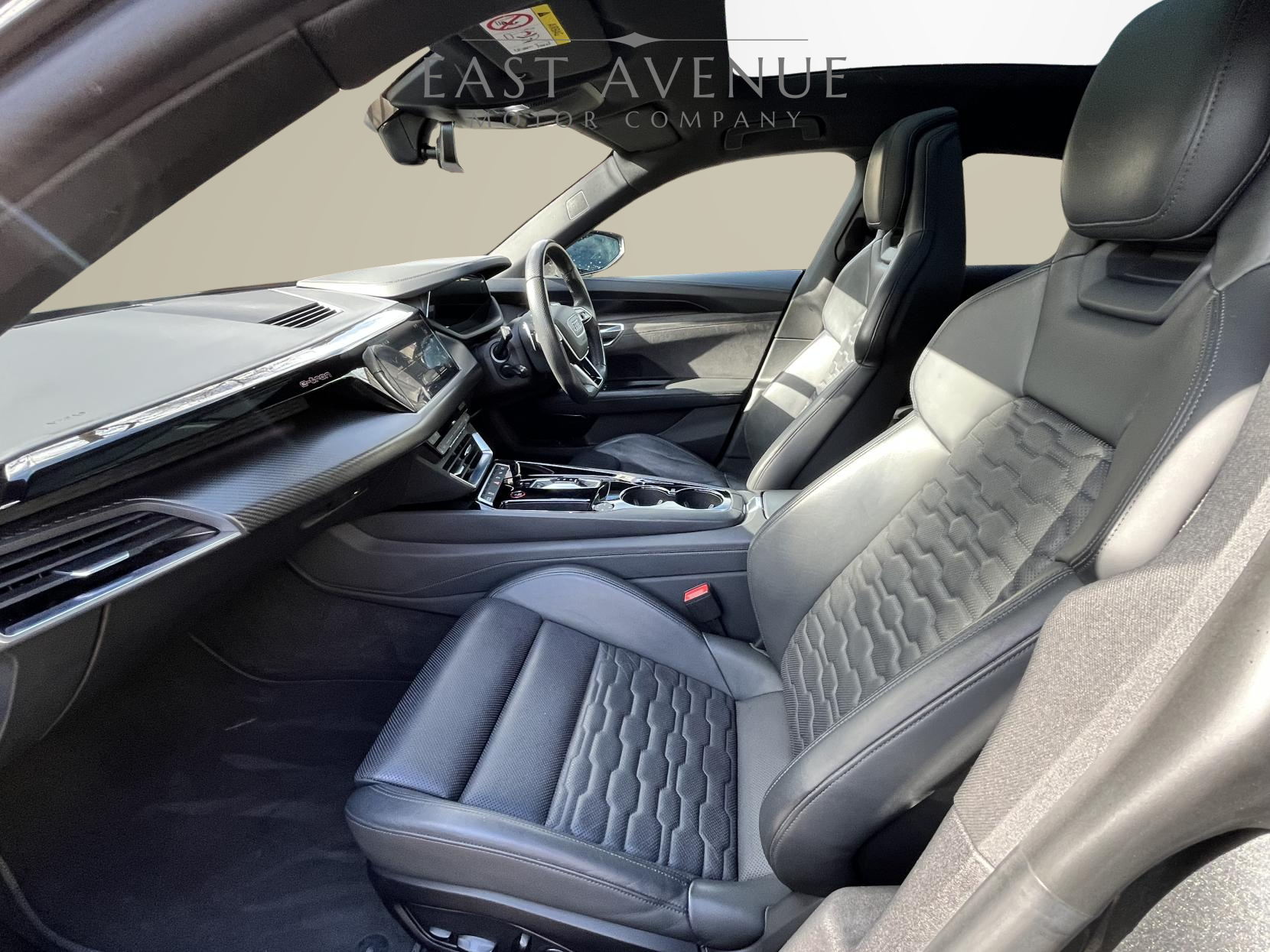 Audi e-tron GT 93.4kWh Vorsprung Saloon 4dr Electric Auto quattro (476 ps)