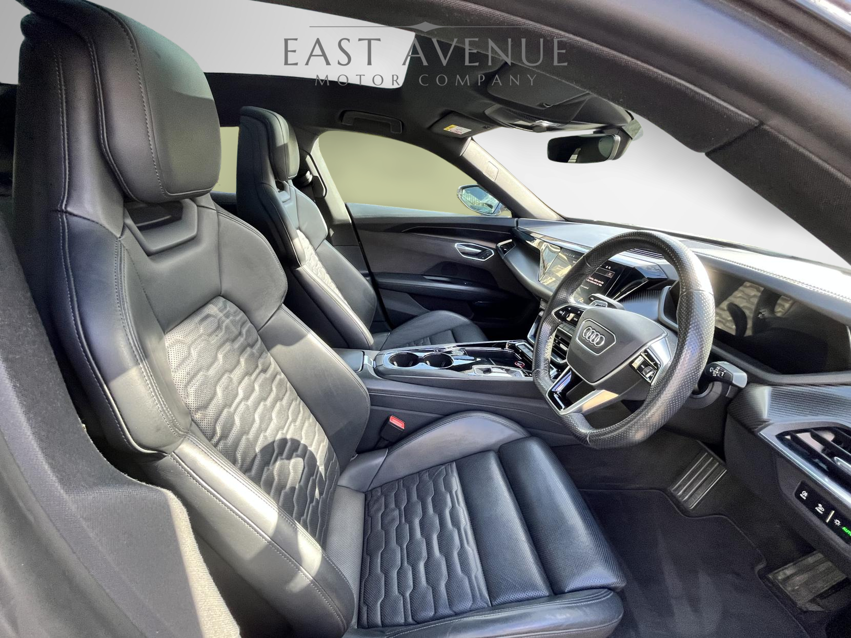 Audi e-tron GT 93.4kWh Vorsprung Saloon 4dr Electric Auto quattro (476 ps)