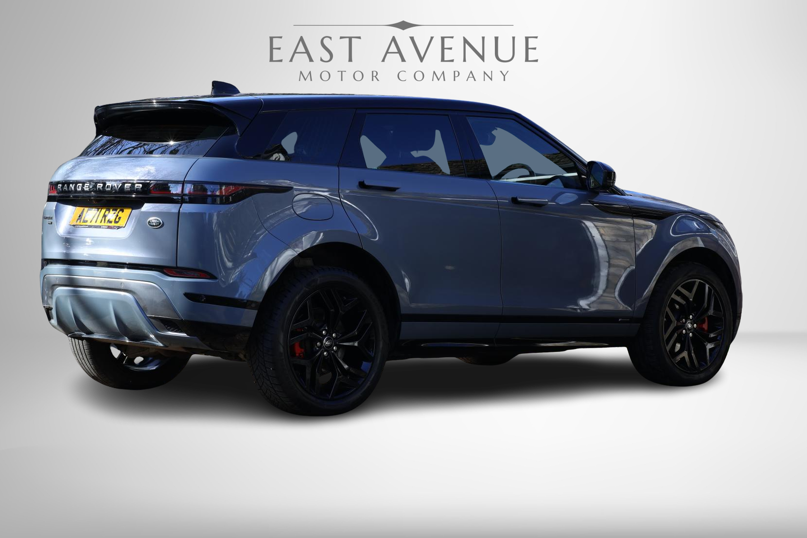 Land Rover Range Rover Evoque 1.5 P300e 12.2kWh R-Dynamic SE SUV 5dr Petrol Plug-in Hybrid Auto 4WD Euro 6 (s/s) (309 ps)