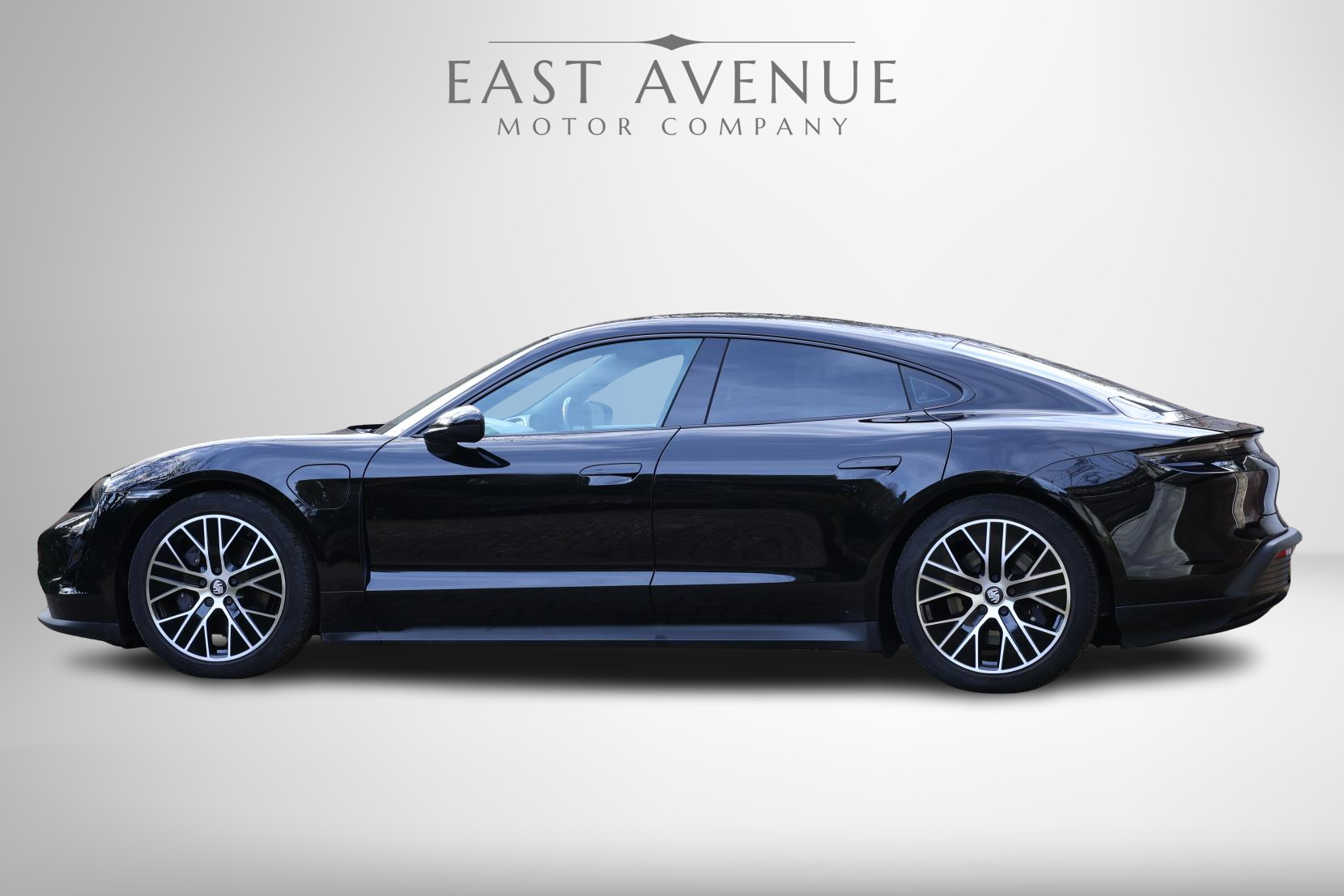 Porsche Taycan Performance 79.2kWh Saloon 4dr Electric Auto RWD (408 ps)