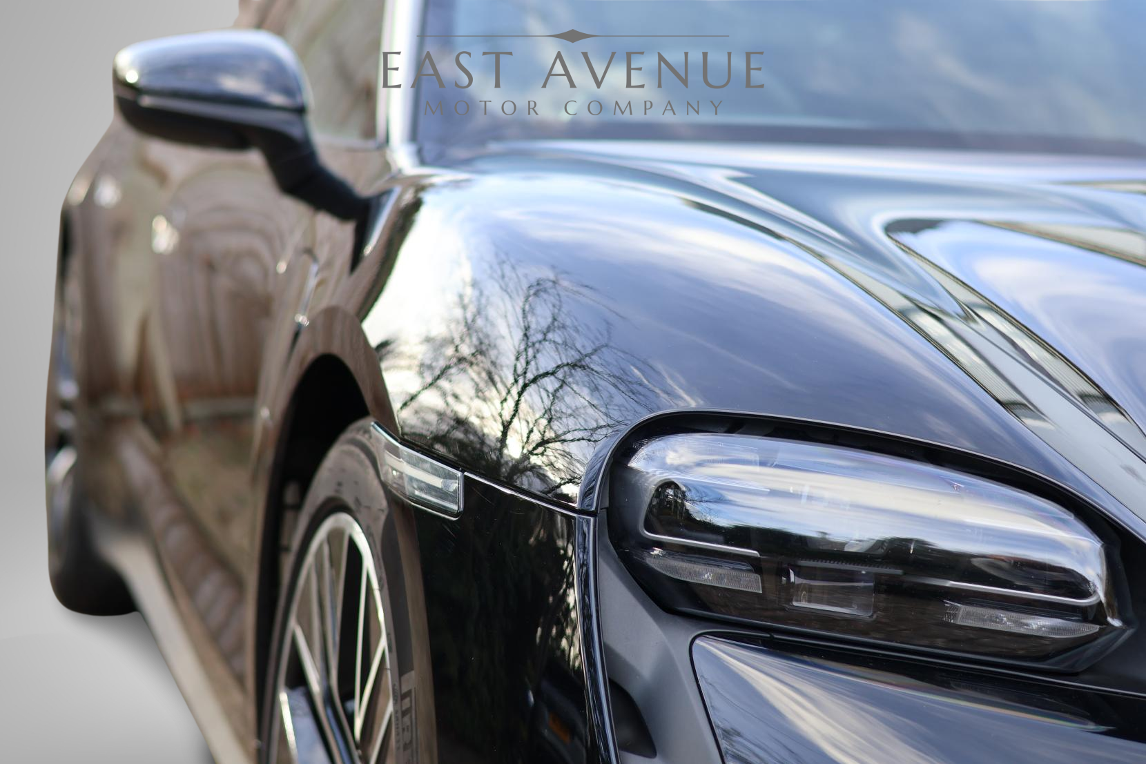 Porsche Taycan Performance 79.2kWh Saloon 4dr Electric Auto RWD (408 ps)