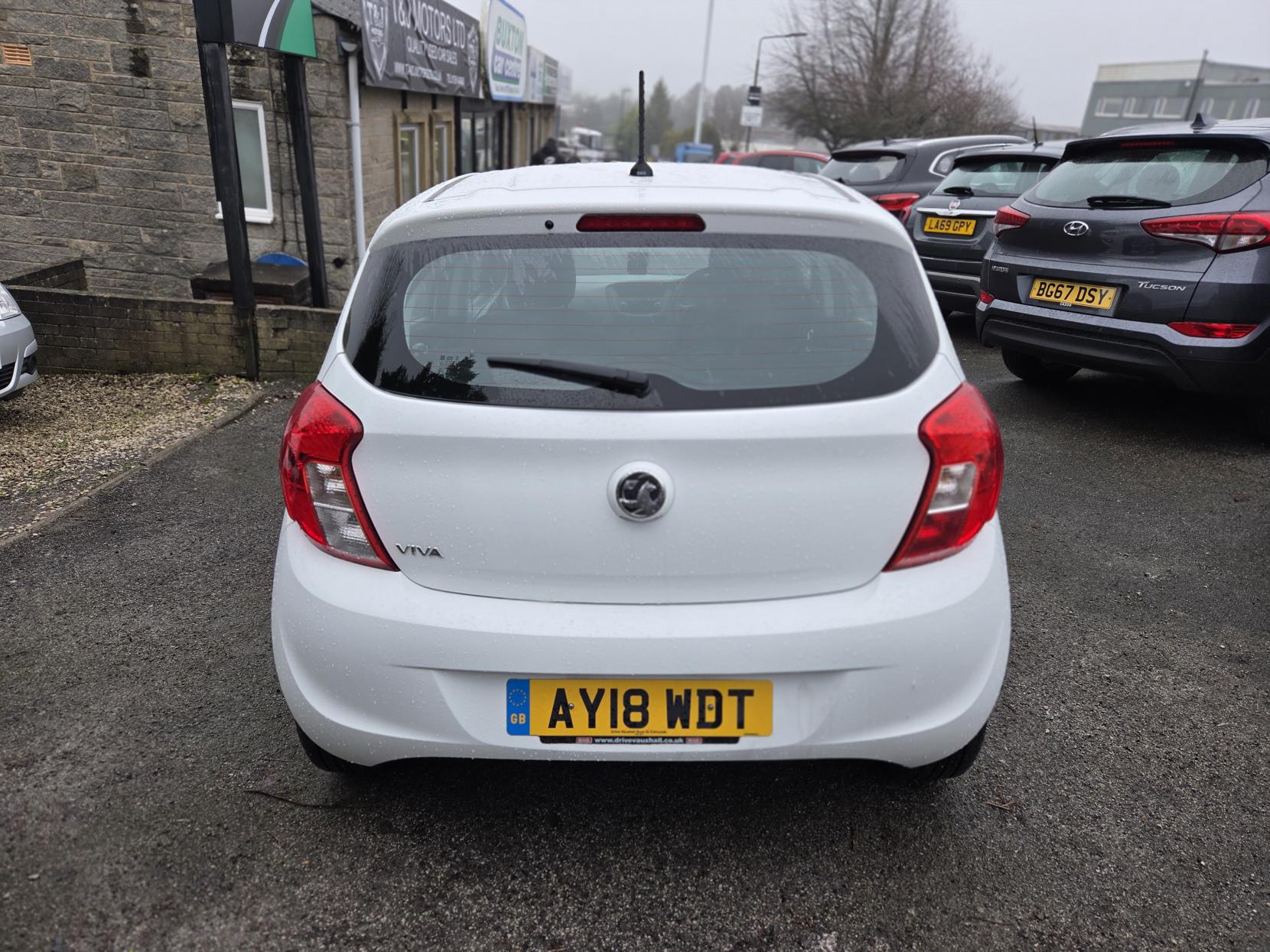 Vauxhall Viva 1.0i SE Hatchback 5dr Petrol Manual Euro 6 (a/c) (73 ps)