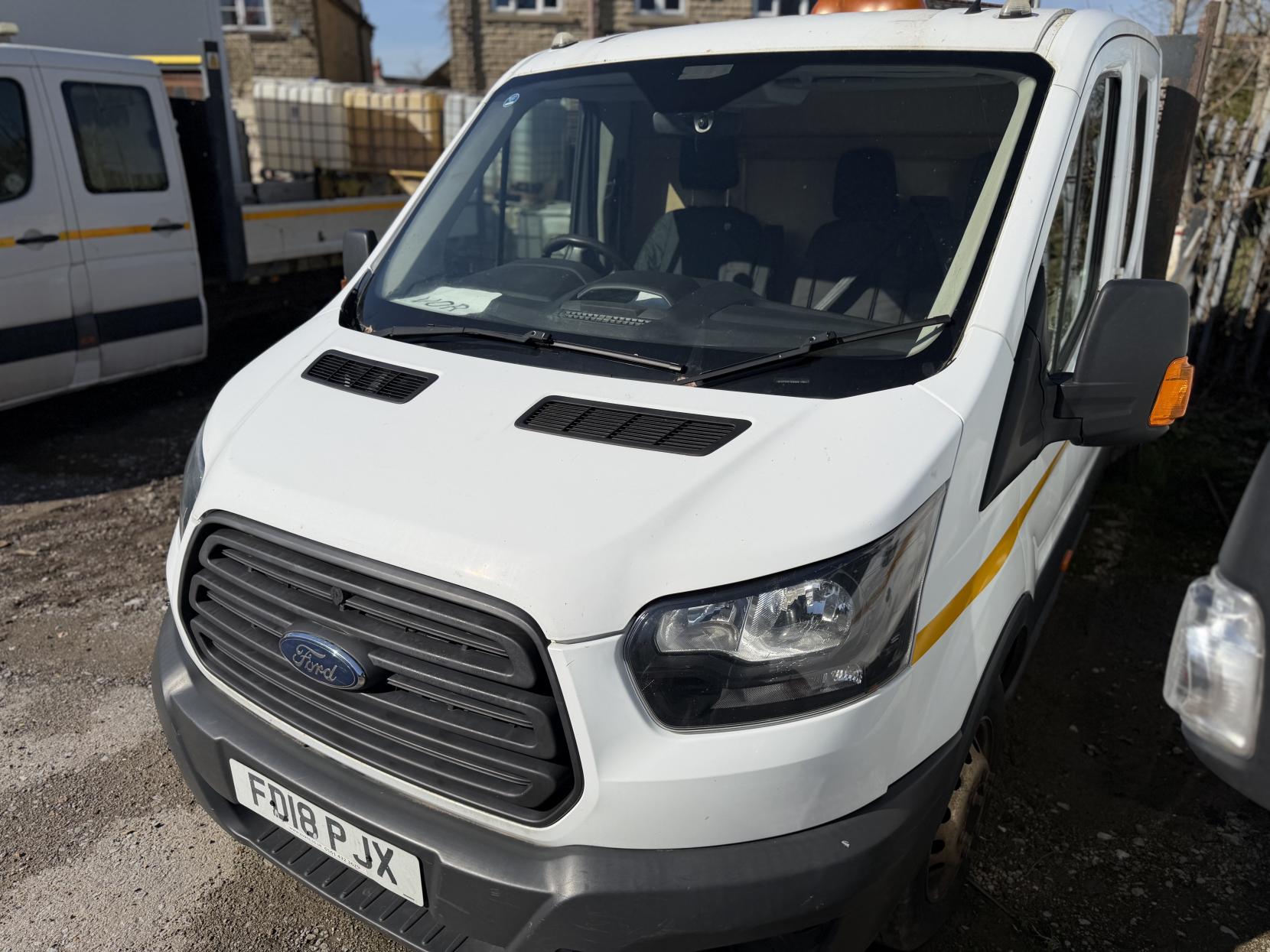 Ford Transit 2.0 350 EcoBlue Chassis Double Cab 4dr Diesel Manual RWD L3 H1 Euro 6 (DRW) (130 ps)