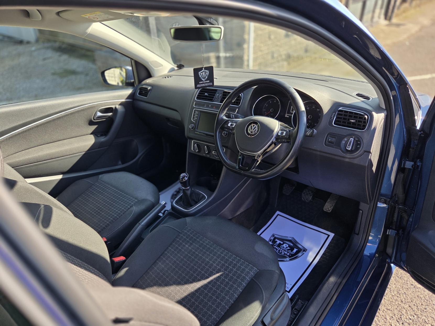 Volkswagen Polo 1.2 TSI BlueMotion Tech Match Edition Hatchback 3dr Petrol Manual Euro 6 (s/s) (90 ps)