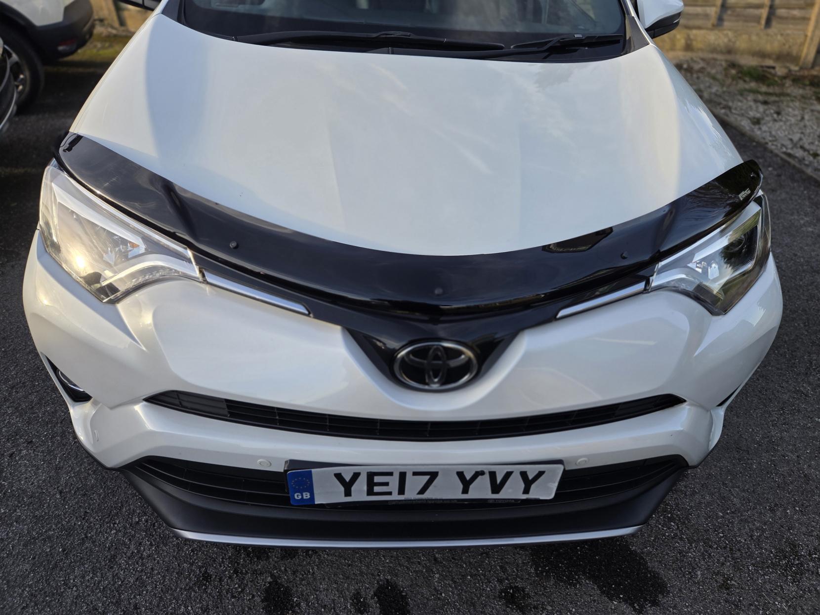 Toyota RAV4 2.0 V-Matic Icon SUV 5dr Petrol CVT 4WD Euro 6 (s/s) (Safety Sense, SNav) (151 ps)