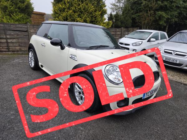 MINI Hatch 1.6 John Cooper Works Hatchback 3dr Petrol Manual Euro 4 (211 ps)
