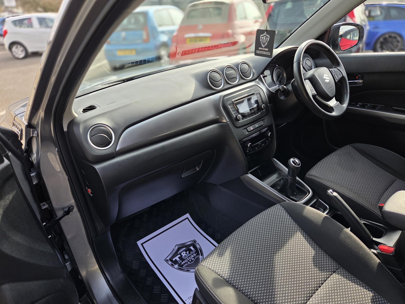 Suzuki Vitara 1.0 Boosterjet SZ4 SUV 5dr Petrol Manual Euro 6 (s/s) (111 ps)
