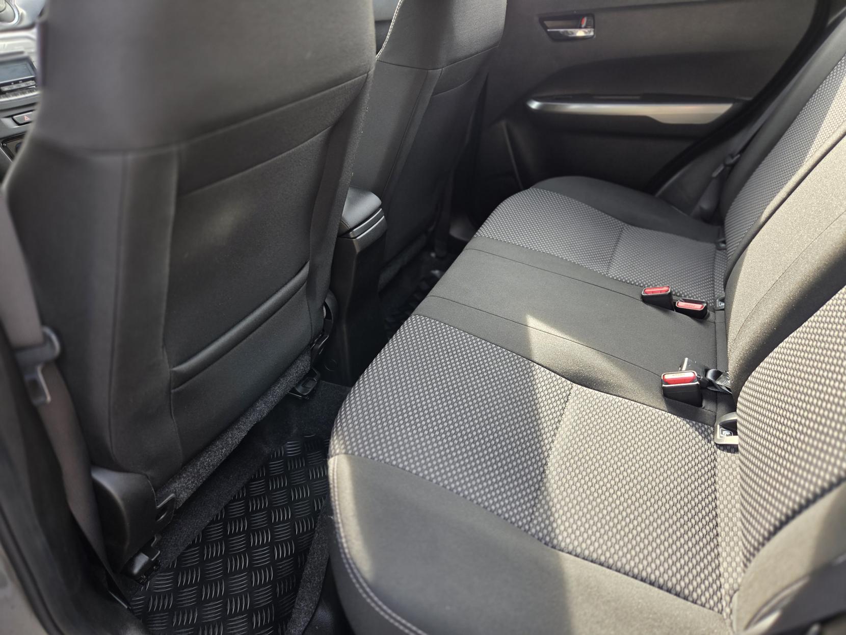 Suzuki Vitara 1.0 Boosterjet SZ4 SUV 5dr Petrol Manual Euro 6 (s/s) (111 ps)