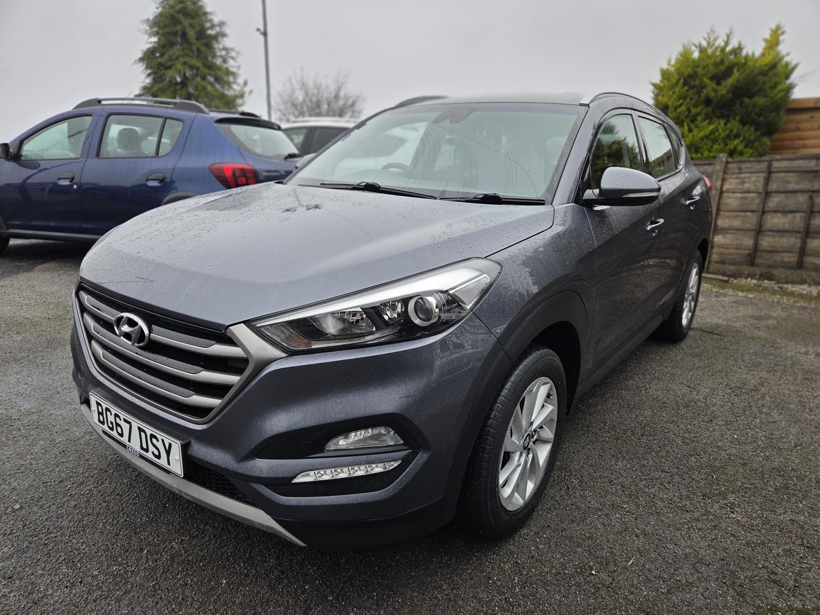 Hyundai TUCSON 1.7 CRDi Blue Drive SE Nav SUV 5dr Diesel Manual Euro 6 (s/s) (116 ps)