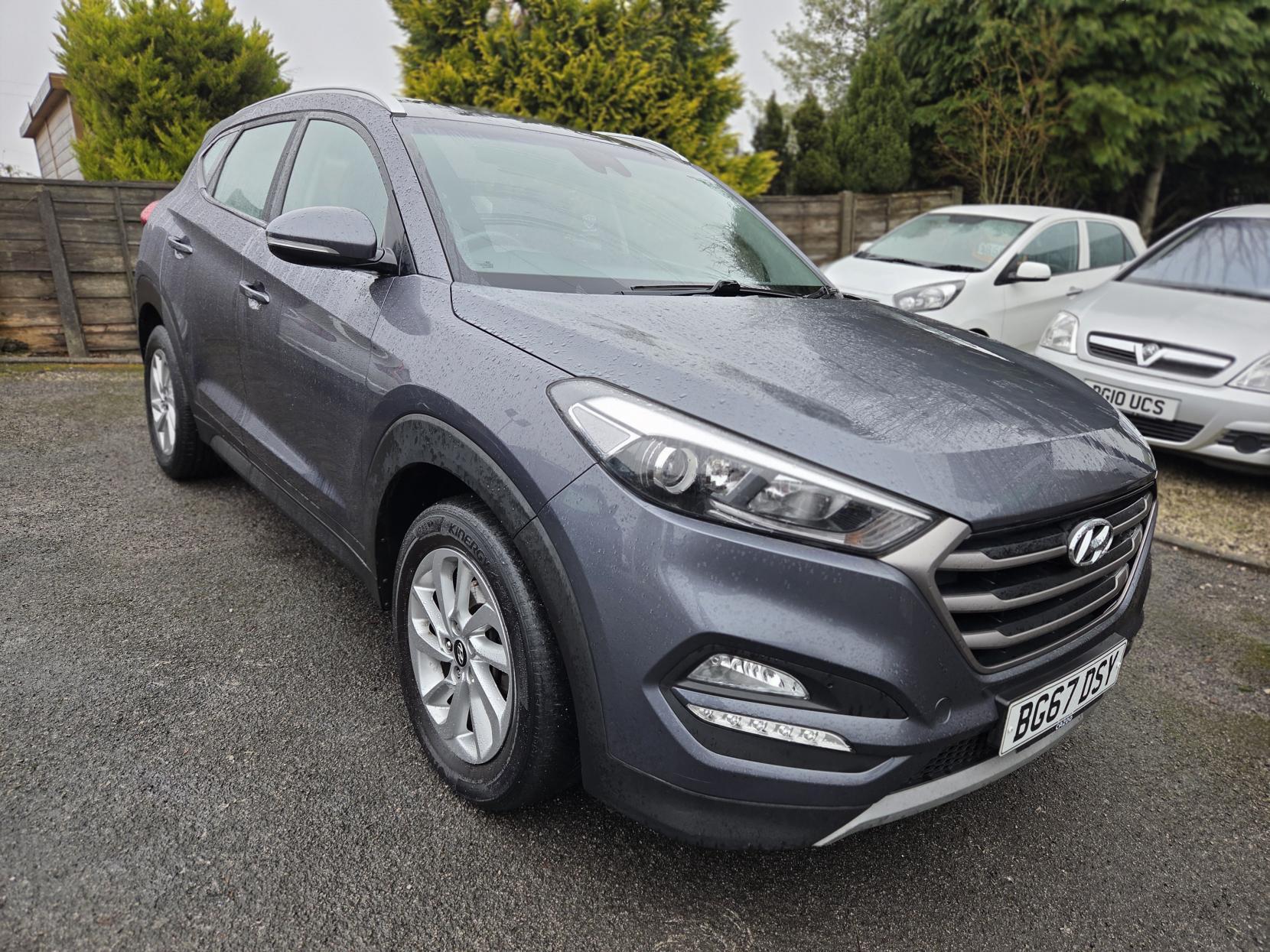 Hyundai TUCSON 1.7 CRDi Blue Drive SE Nav SUV 5dr Diesel Manual Euro 6 (s/s) (116 ps)