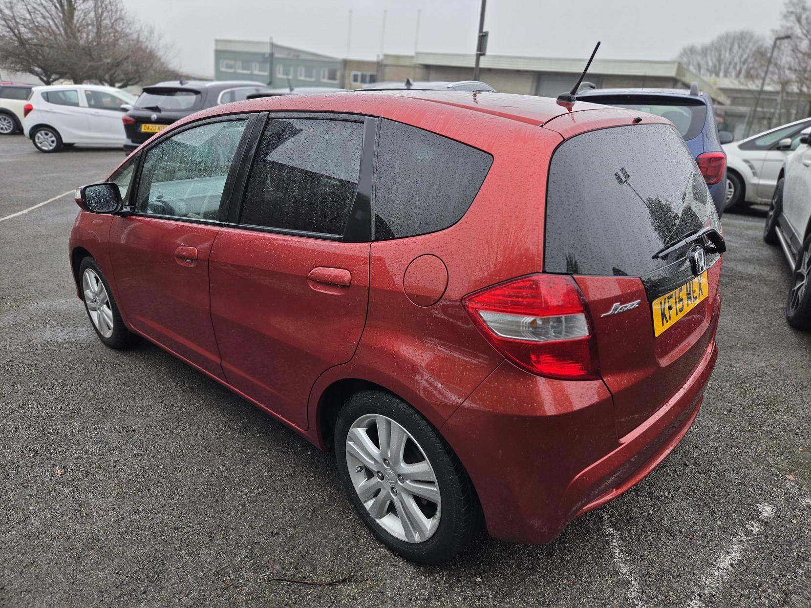 Honda Jazz 1.4 i-VTEC ES Plus Hatchback 5dr Petrol Manual Euro 5 (99 ps)