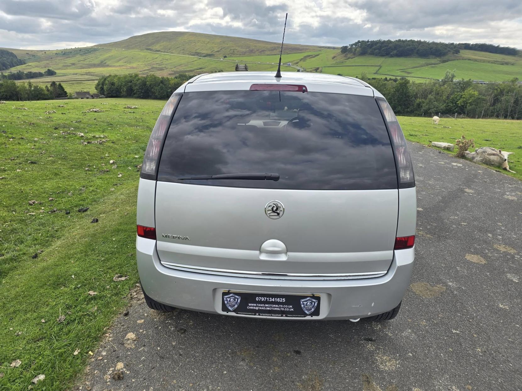 Vauxhall Meriva 1.4i 16v Active MPV 5dr Petrol Manual (148 g/km, 89 bhp)