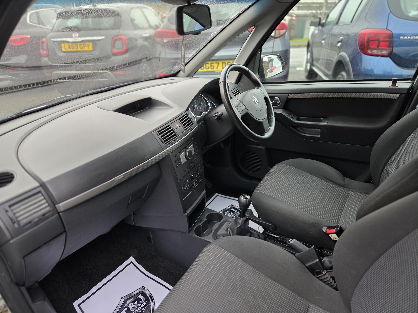 Vauxhall Meriva 1.4i 16v Active MPV 5dr Petrol Manual (148 g/km, 89 bhp)