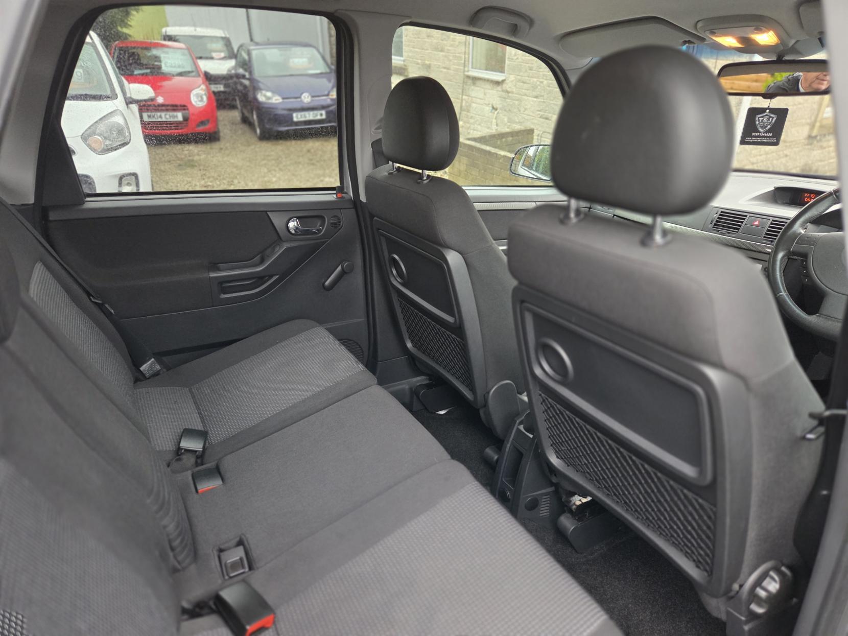 Vauxhall Meriva 1.4i 16v Active MPV 5dr Petrol Manual (148 g/km, 89 bhp)