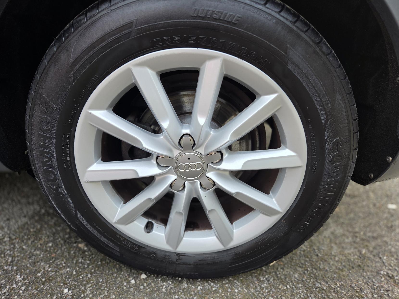 Audi Q3 2.0 TDI SE SUV 5dr Diesel S Tronic quattro Euro 5 (s/s) (177 ps)