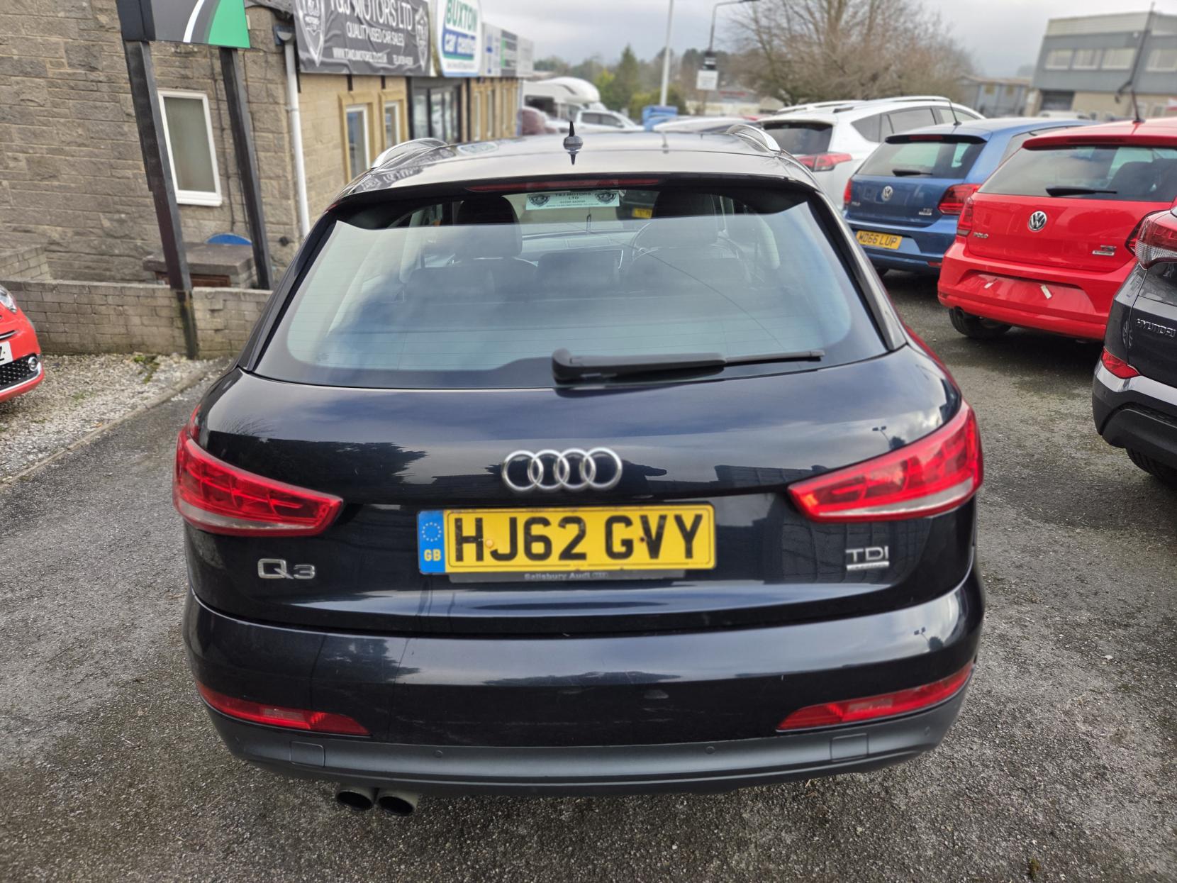 Audi Q3 2.0 TDI SE SUV 5dr Diesel S Tronic quattro Euro 5 (s/s) (177 ps)