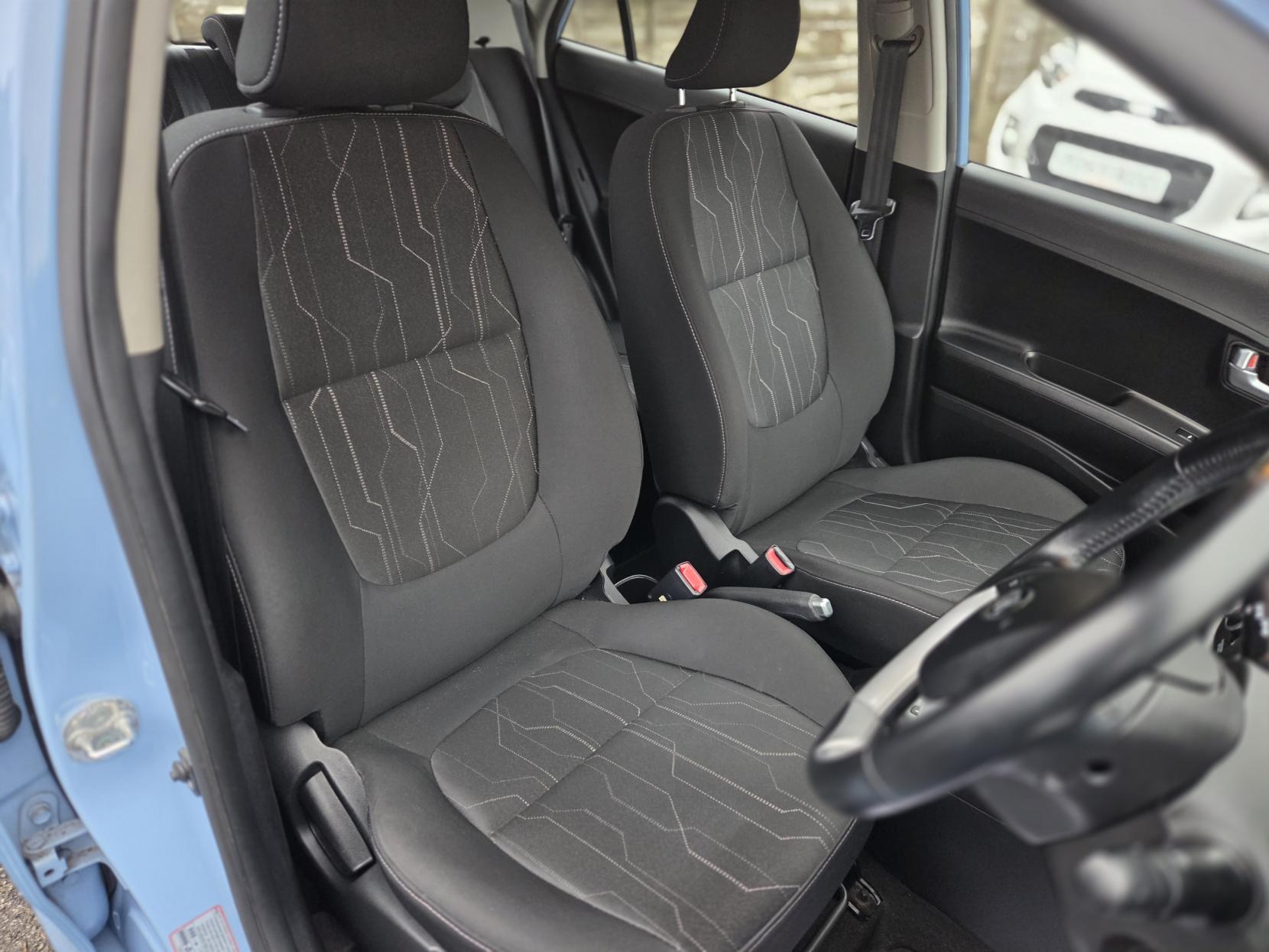 Kia Picanto 1.25 2 Hatchback 5dr Petrol Auto Euro 5 (84 bhp)