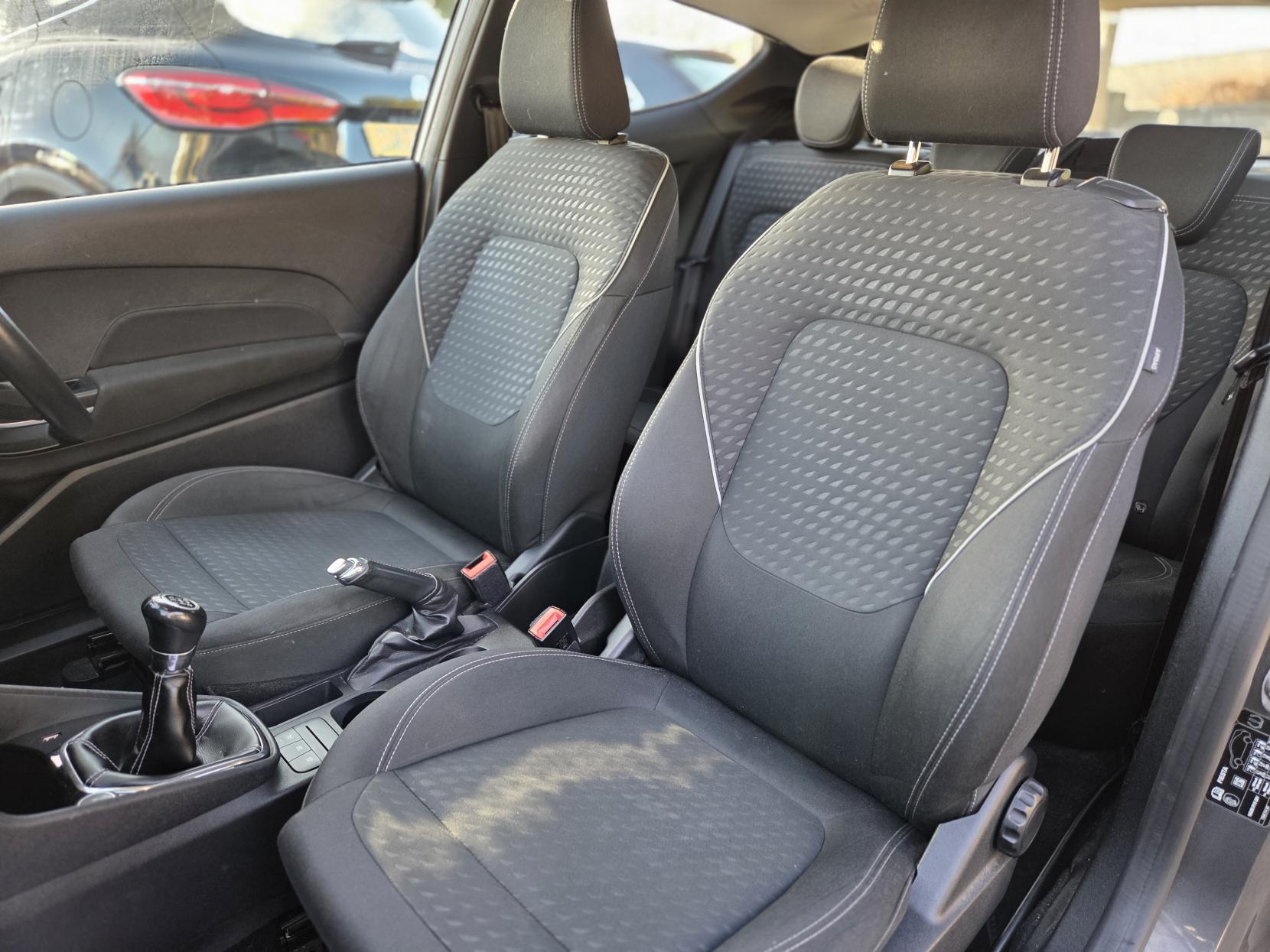 Ford Fiesta 1.1 Ti-VCT Zetec Hatchback 3dr Petrol Manual Euro 6 (s/s) (85 ps)