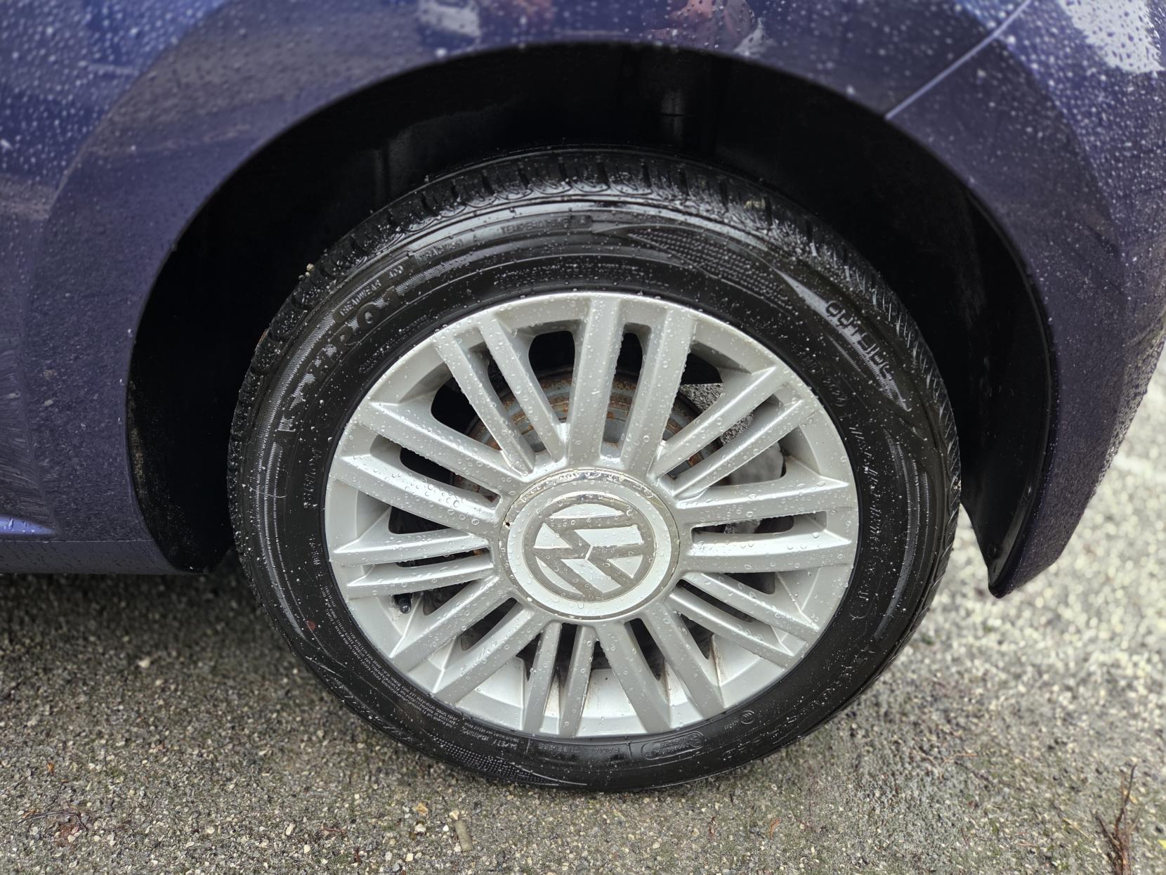 Volkswagen up! 1.0 Move up! Hatchback 3dr Petrol Manual Euro 6 (s/s) (60 ps)