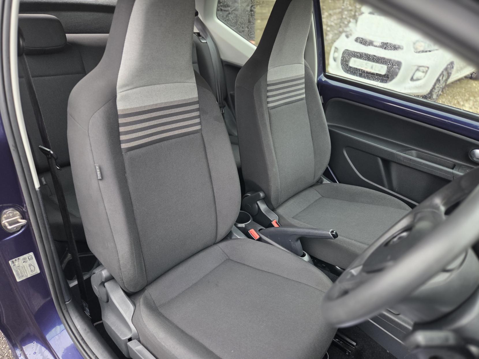 Volkswagen up! 1.0 Move up! Hatchback 3dr Petrol Manual Euro 6 (s/s) (60 ps)