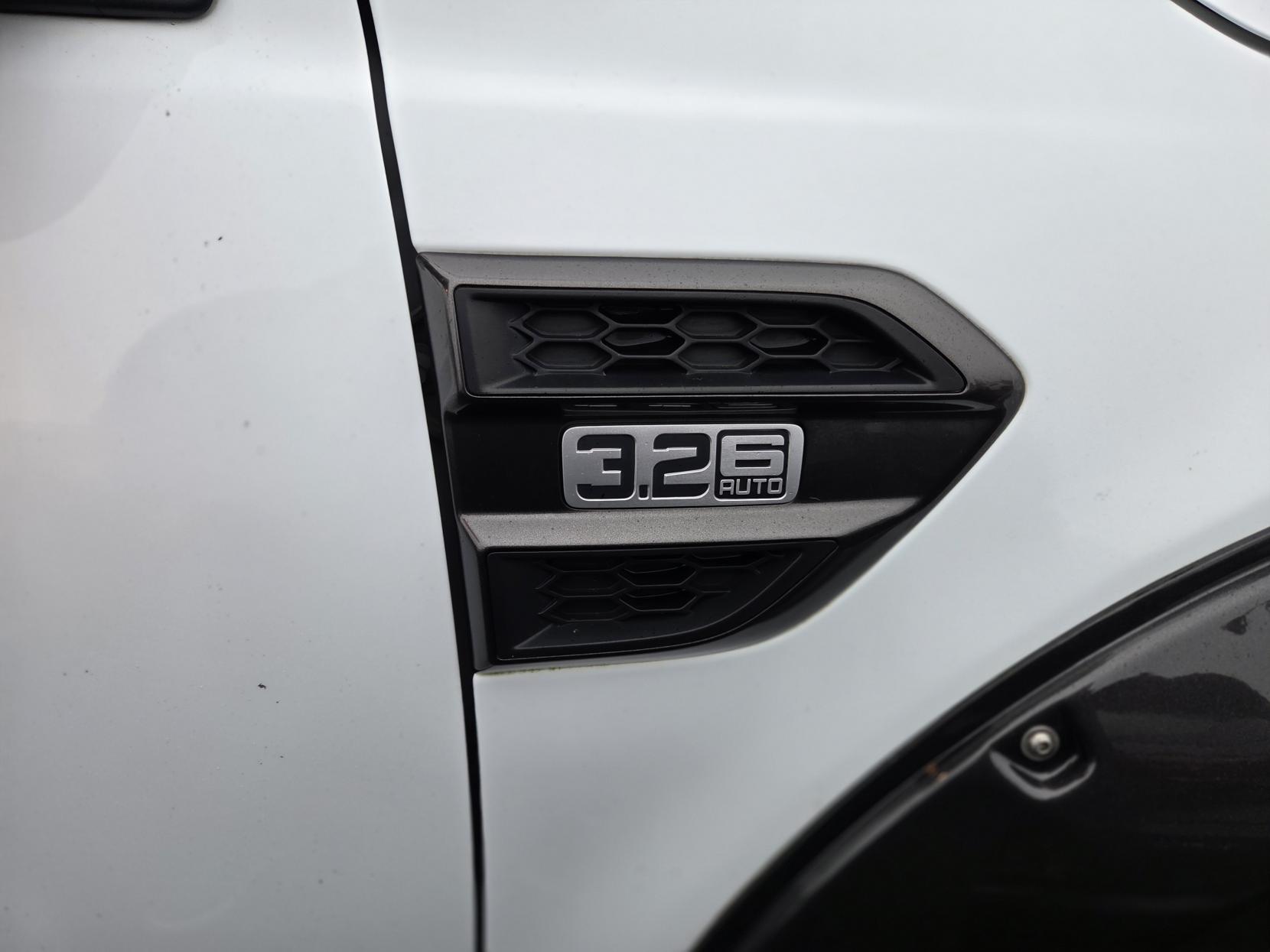 Ford Ranger 3.2 TDCi Wildtrak Pickup Double Cab 4dr Diesel Auto 4WD Euro 5 (200 ps)